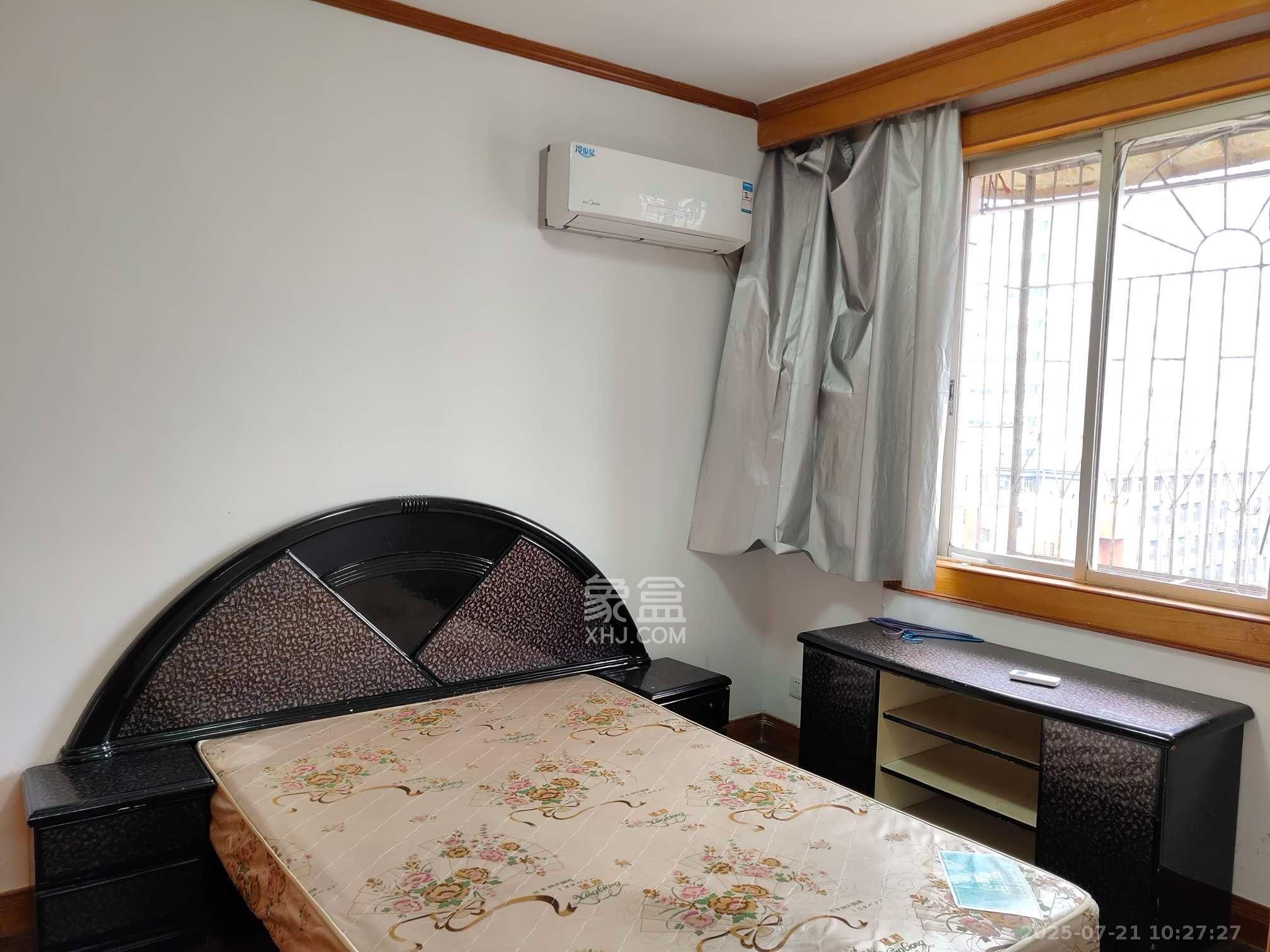 城市花园 3室1厅1卫 2900.0元/月 城市花园 3室1厅1卫 2900.0元/月室内图