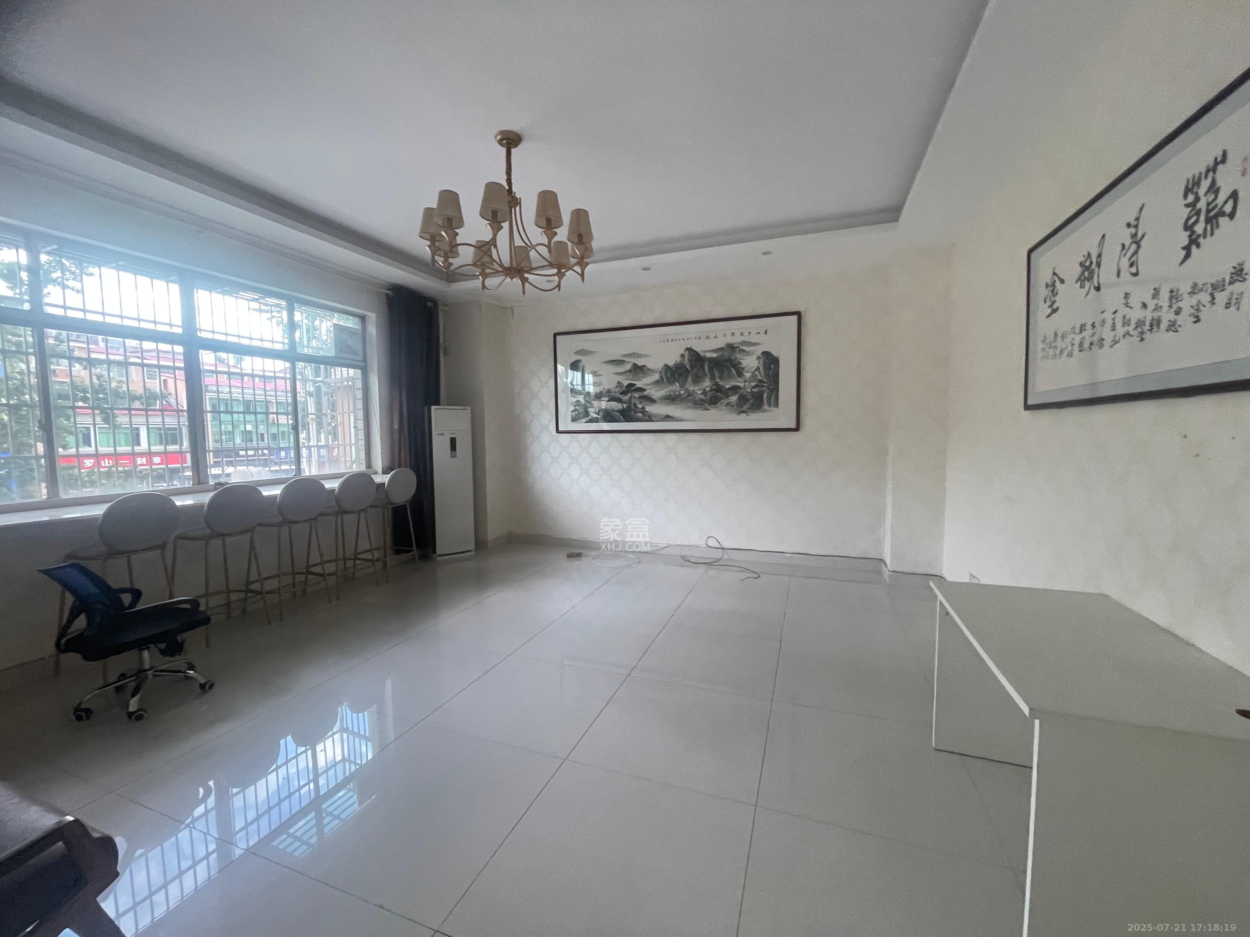 裕园大厦 8室2厅2卫 16000.0元/月 裕园大厦 8室2厅2卫 16000.0元/月室内图