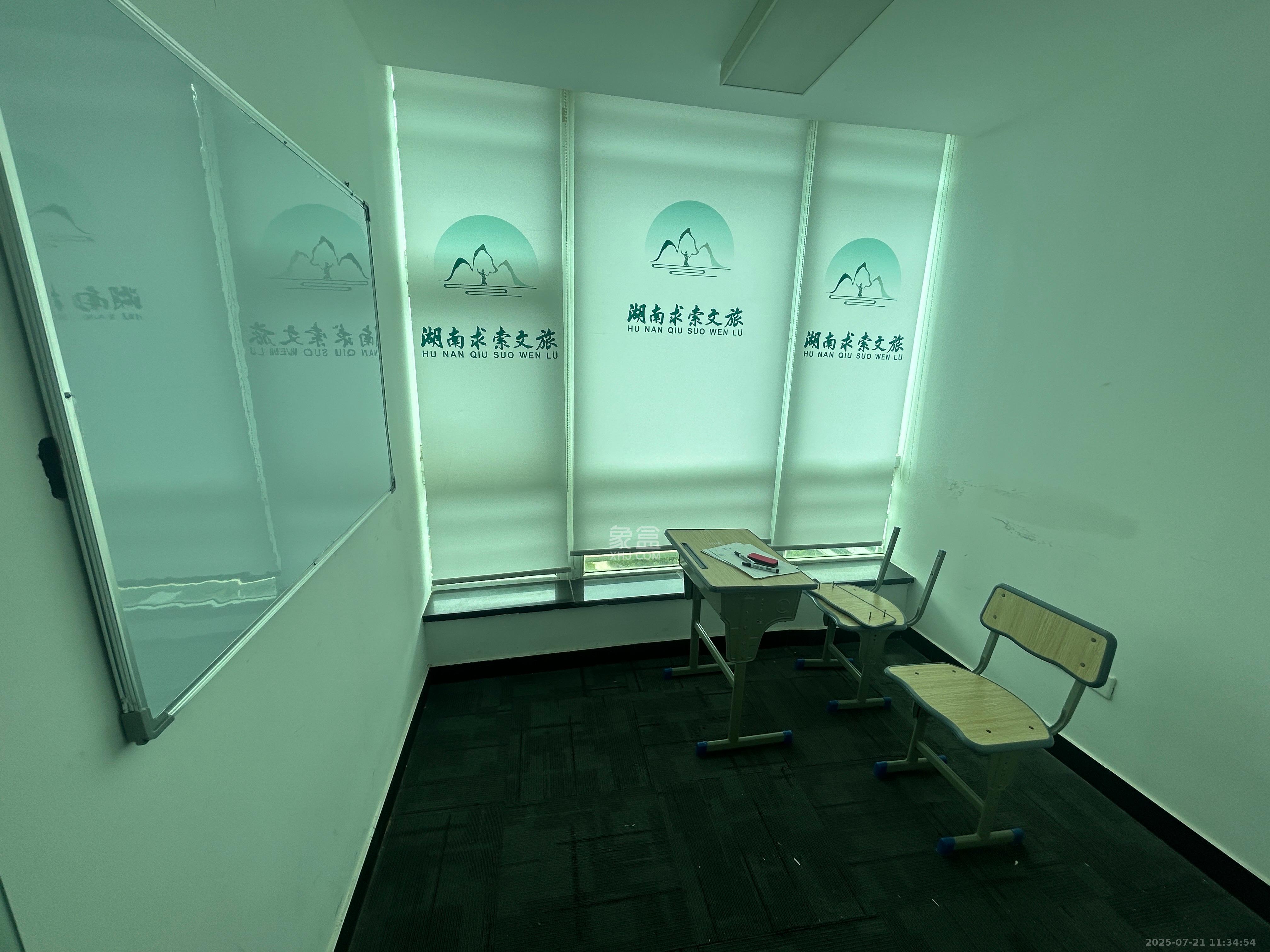 佳天国际新城  1室1厅1卫    9000.0元/月室内图