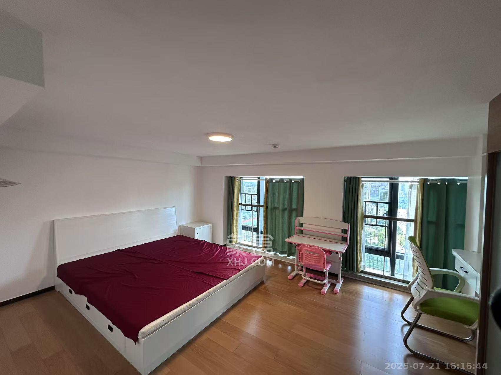 恒大翡翠华庭 3室2厅2卫 2000.0元/月 恒大翡翠华庭 3室2厅2卫 2000.0元/月室内图