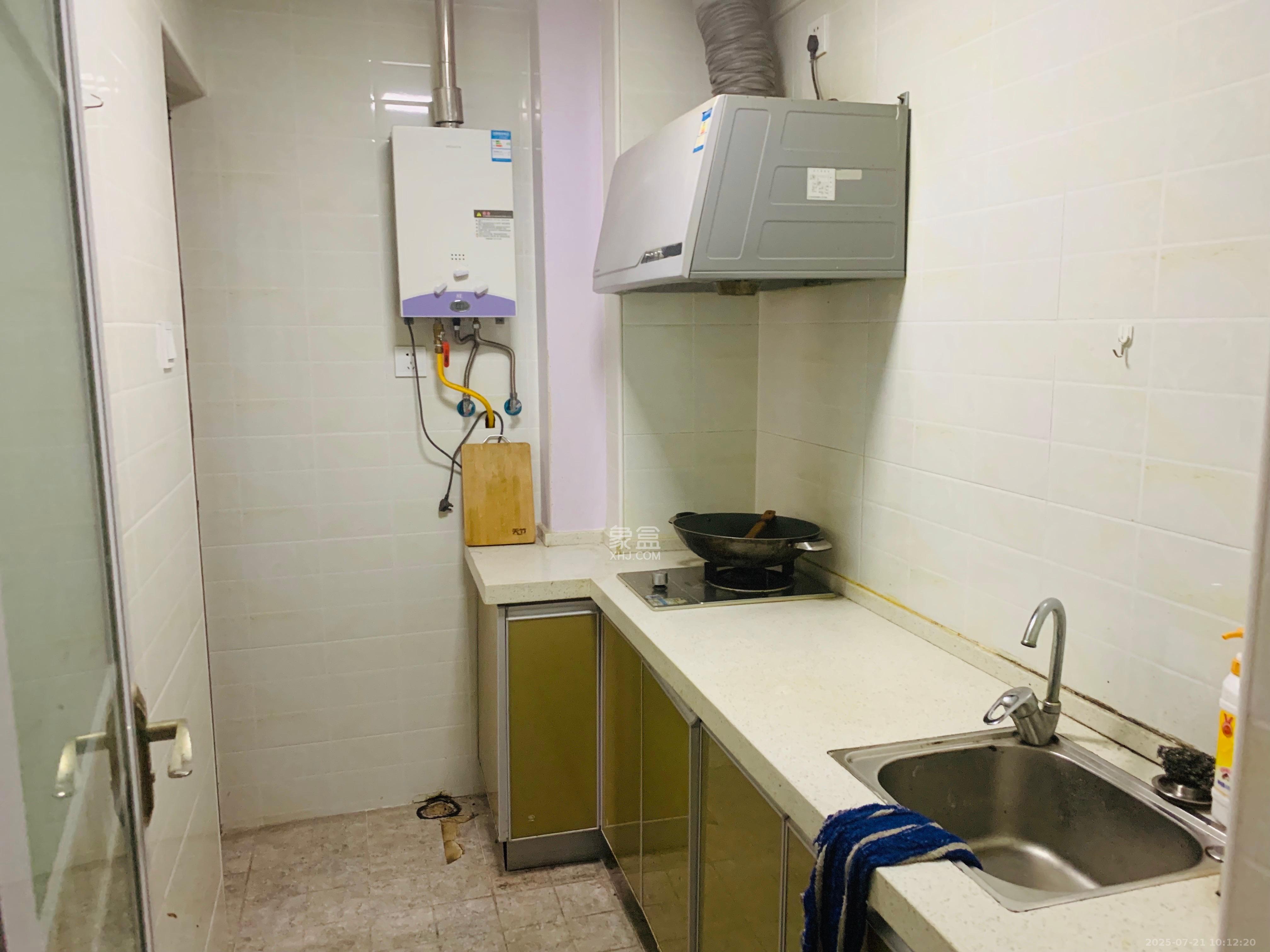 金房奥斯卡 1室1厅1卫 1300.0元/月 金房奥斯卡 1室1厅1卫 1300.0元/月室内图