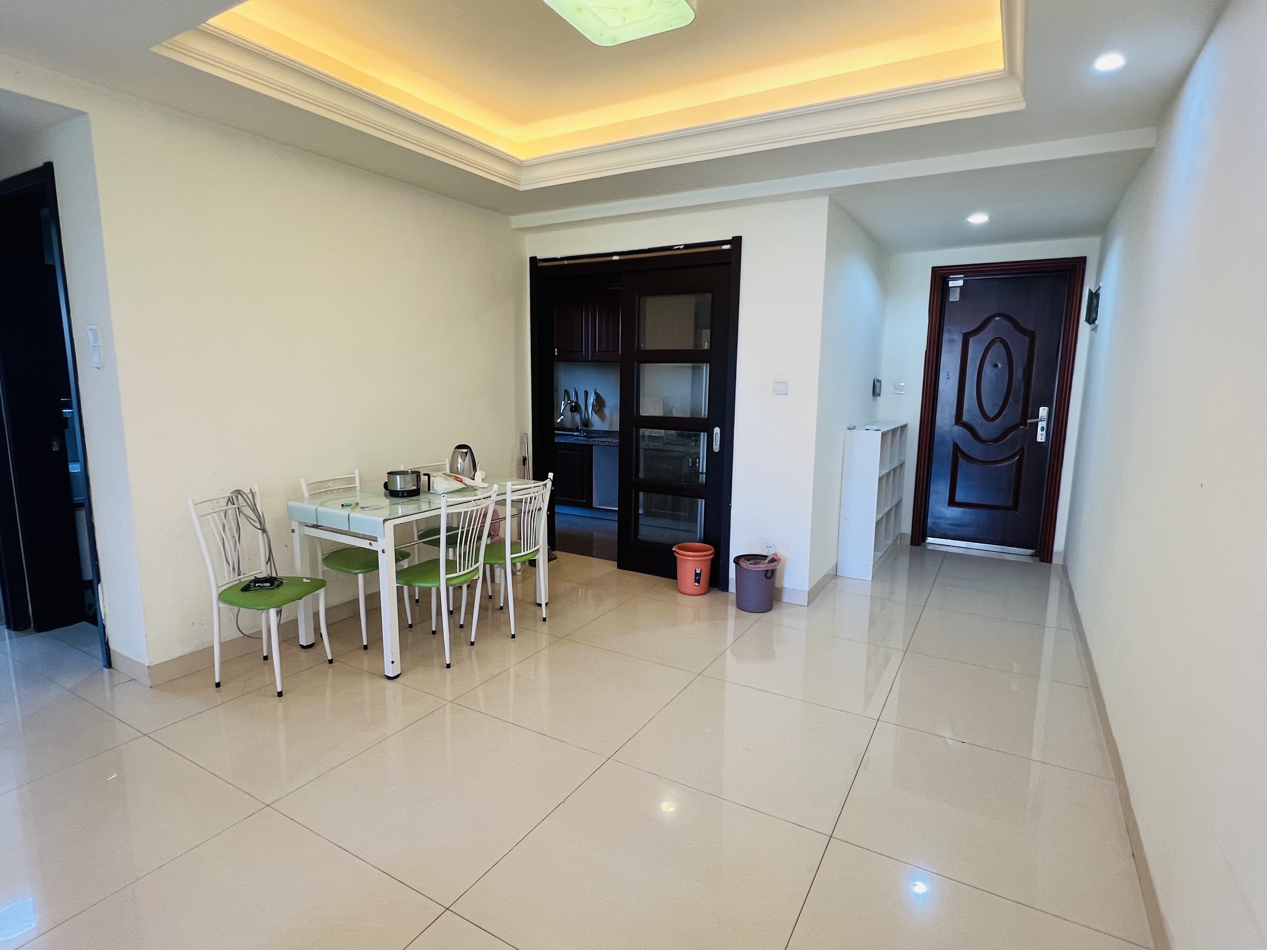 碧桂园 3室2厅1卫 1600.0元/月 碧桂园 3室2厅1卫 1600.0元/月室内图