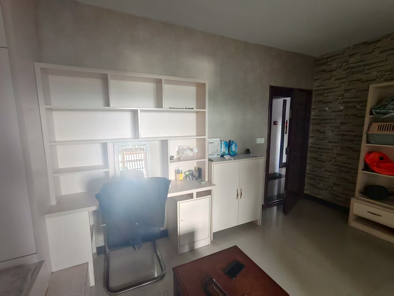 万城国际  1室2厅1卫    800.0元/月 万城国际  1室2厅1卫    800.0元/月小区图