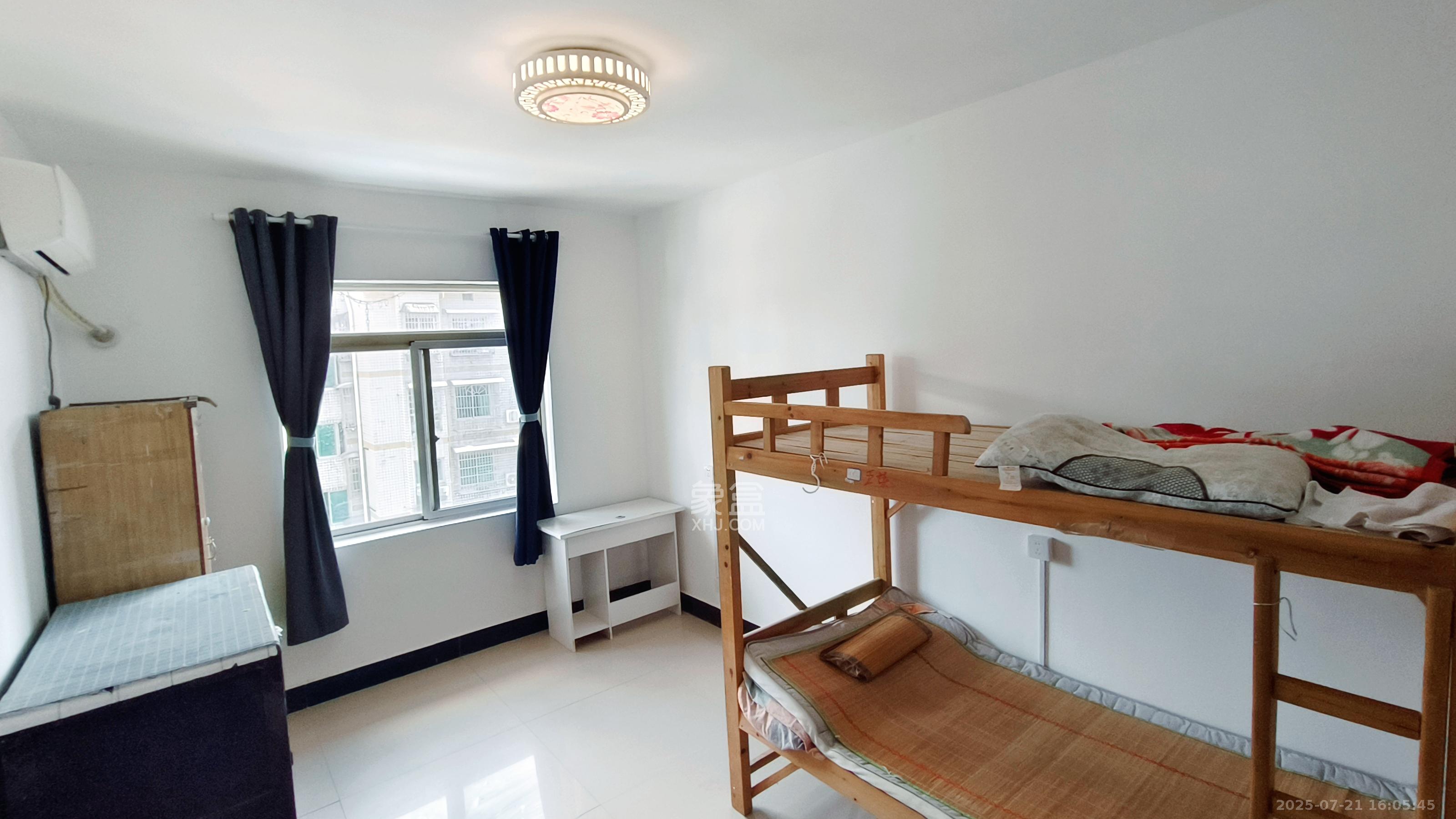 友谊小区公寓楼 3室2厅2卫 1680.0元/月 友谊小区公寓楼 3室2厅2卫 1680.0元/月室内图