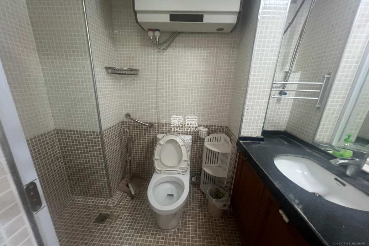 颐美会现代城 1室1厅1卫 2000.0元/月 颐美会现代城 1室1厅1卫 2000.0元/月室内图