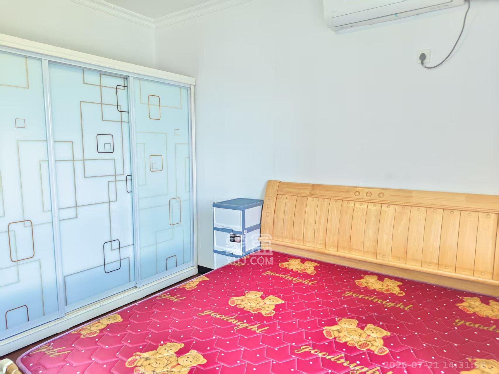 德惠雅苑(众星湘港公馆) 3室2厅1卫 2000.0元/月 德惠雅苑(众星湘港公馆) 3室2厅1卫 2000.0元/月室内图