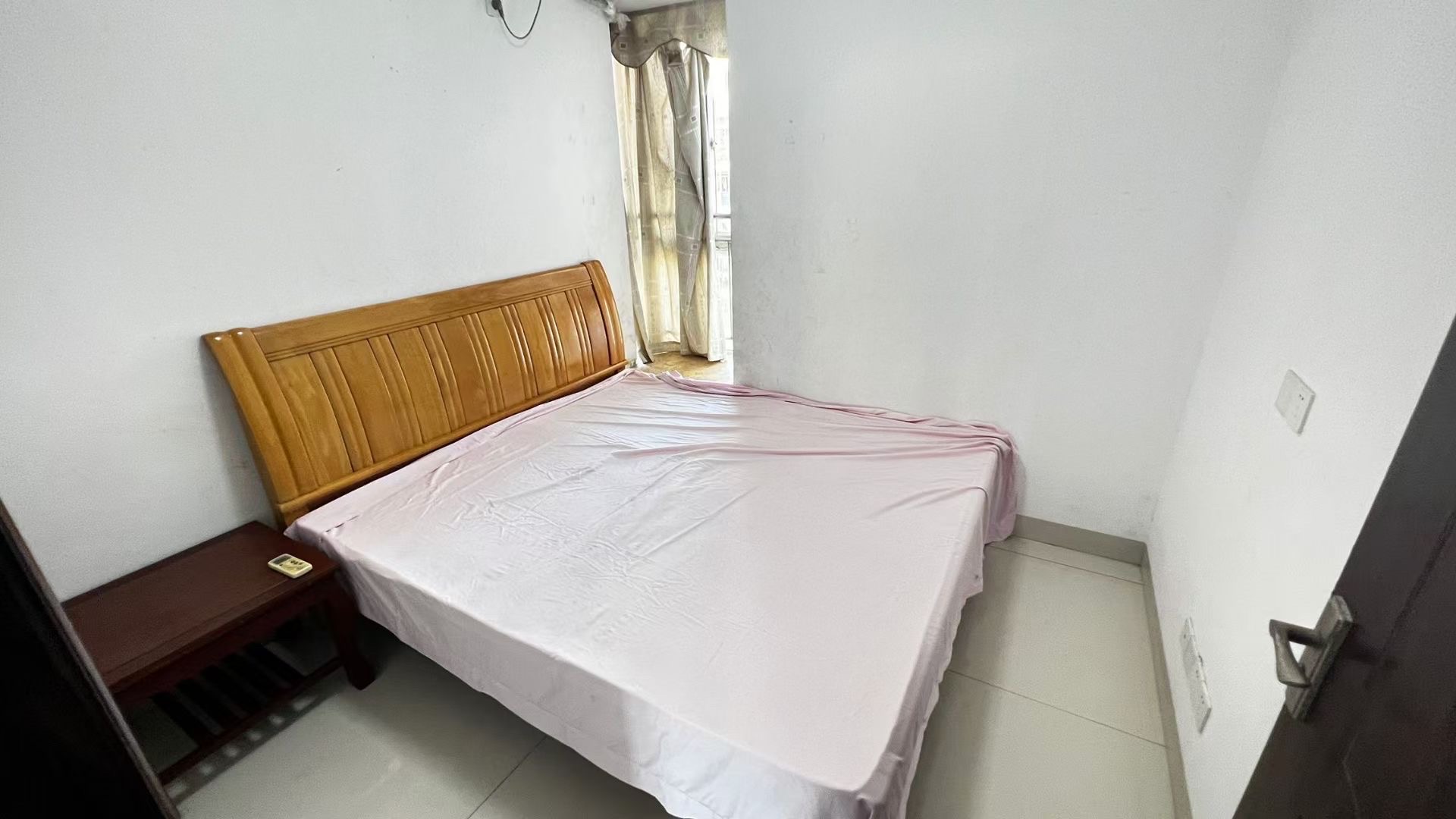 春熙苑 2室2厅1卫 2300.0元/月 春熙苑 2室2厅1卫 2300.0元/月室内图