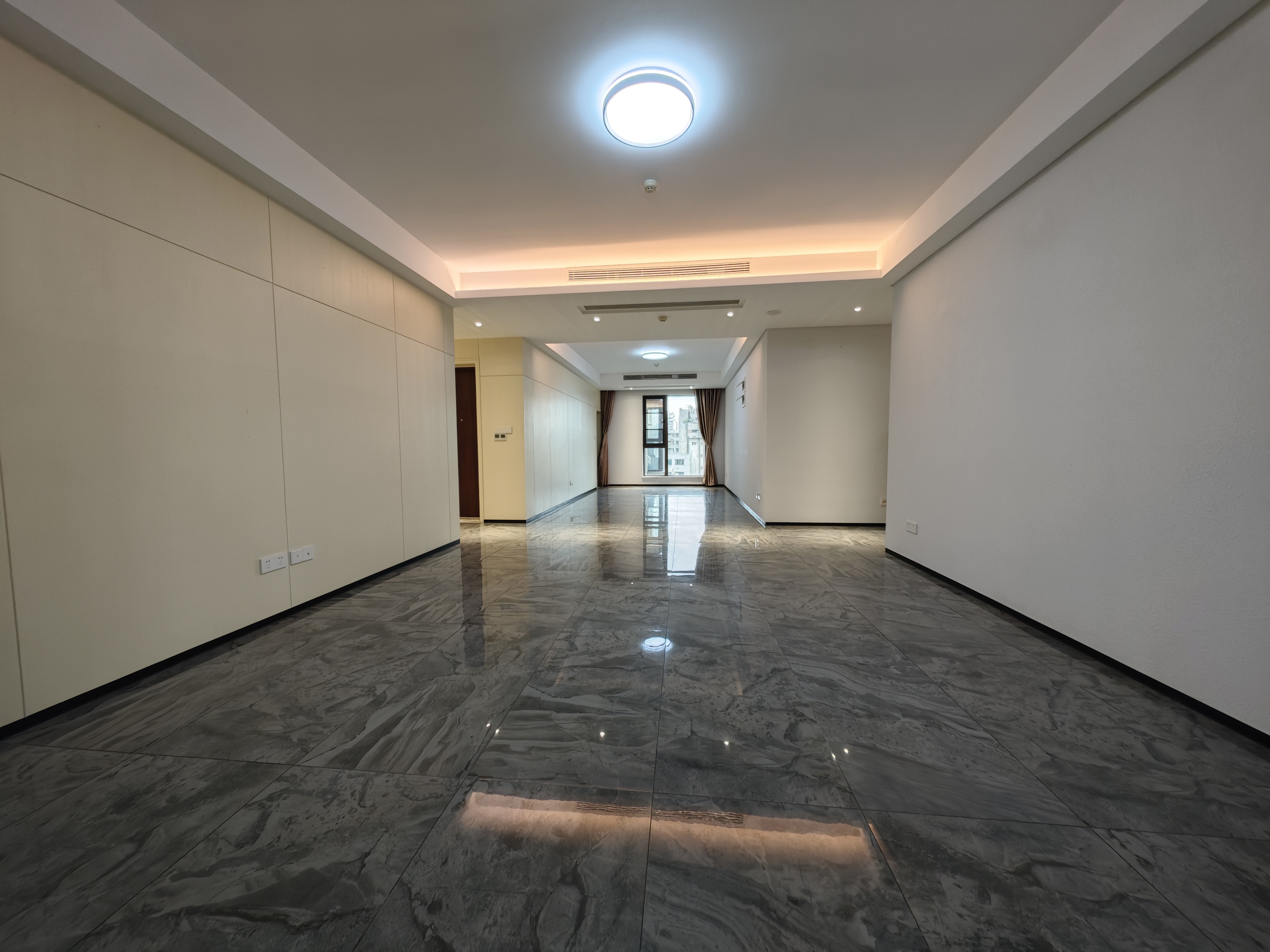 海航豪庭北苑 5室2厅4卫 10000.0元/月 海航豪庭北苑 5室2厅4卫 10000.0元/月室内图