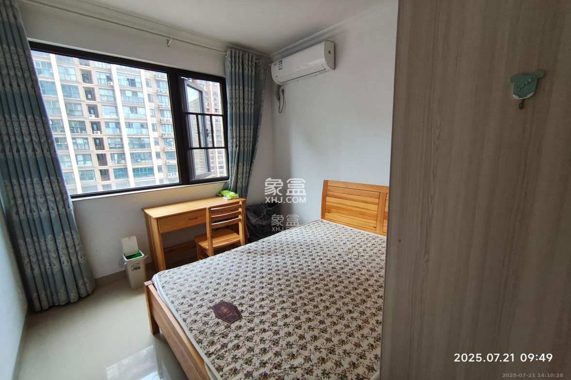 融创融公馆(融创臻苑)  1室1厅1卫    1600.0元/月 融创融公馆(融创臻苑)  1室1厅1卫    1600.0元/月室内图