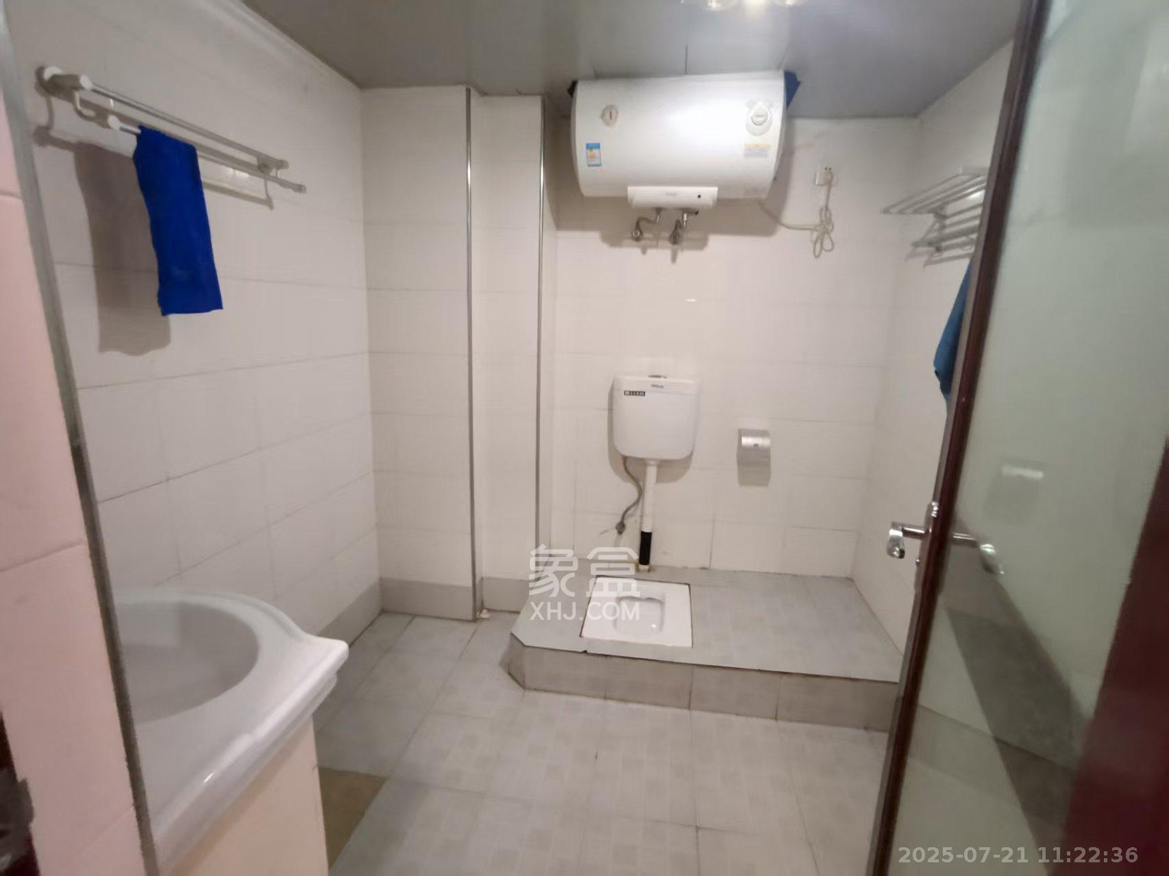 阳光100二期 4室2厅2卫 3200.0元/月 阳光100二期 4室2厅2卫 3200.0元/月室内图