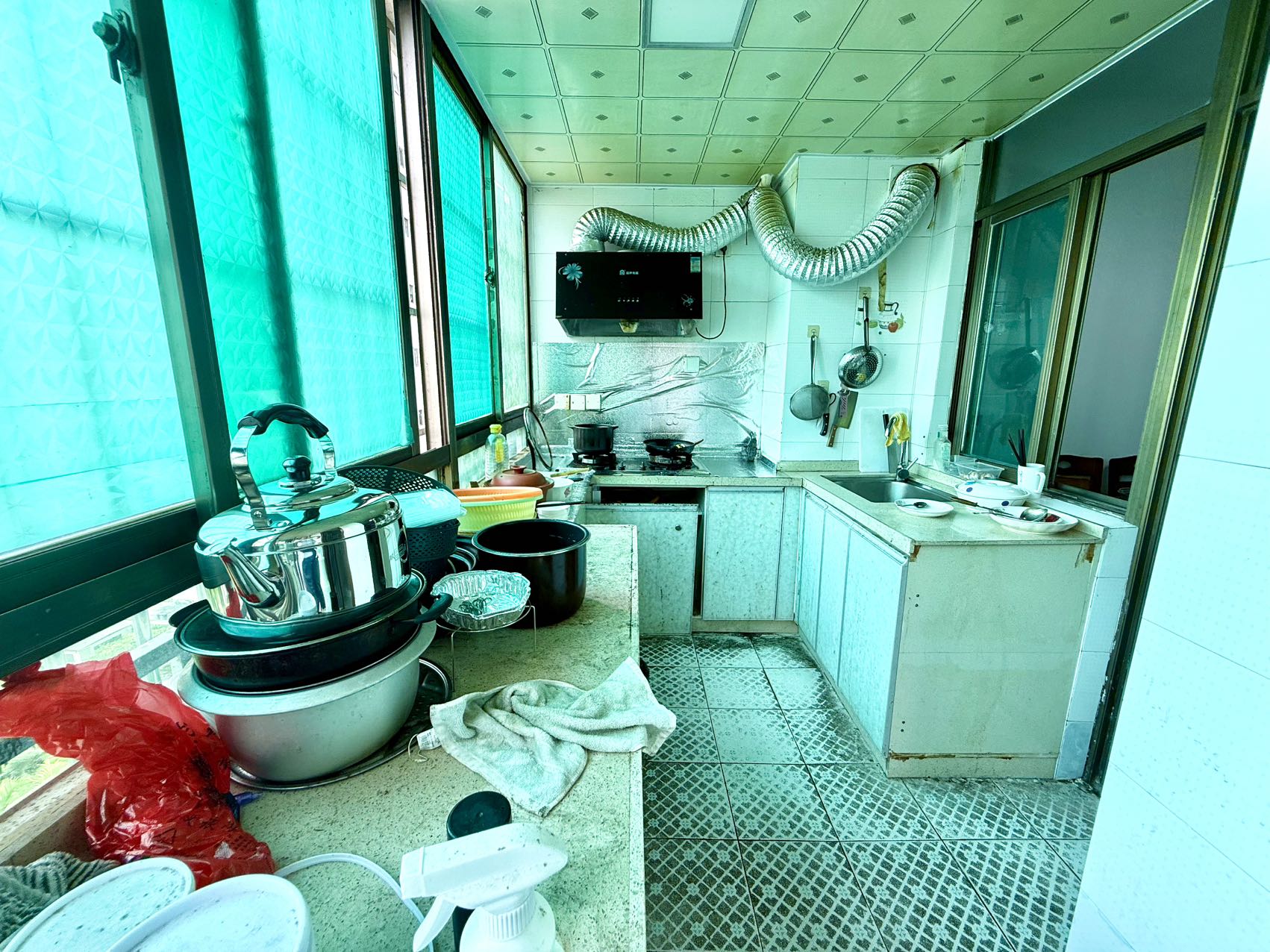 金鹿花园一期 3室2厅2卫 125.0万 金鹿花园一期 3室2厅2卫 125.0万客厅