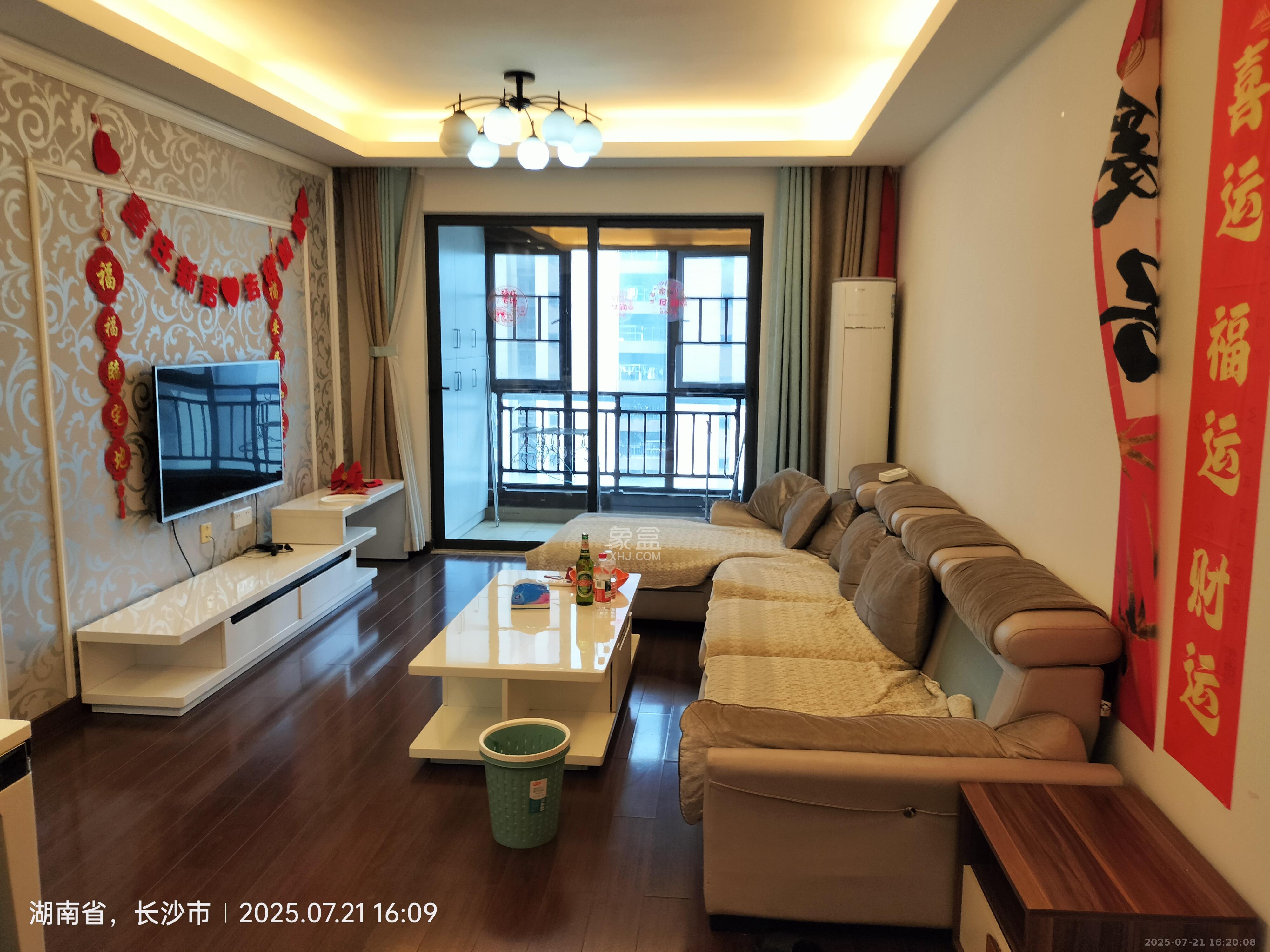 万科白鹭郡 3室2厅1卫 2600.0元/月 万科白鹭郡 3室2厅1卫 2600.0元/月室内图