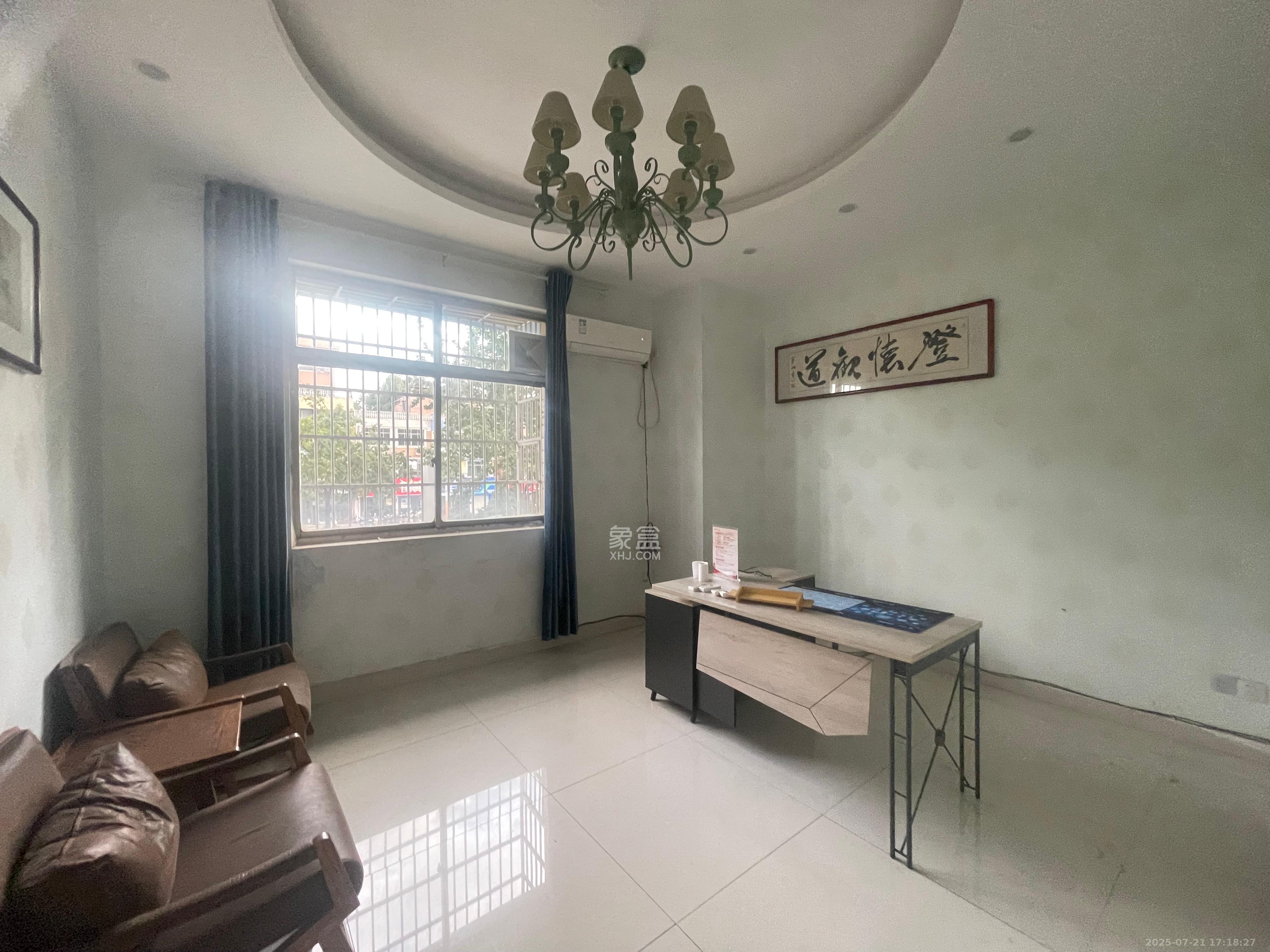 裕园大厦 8室2厅2卫 16000.0元/月 裕园大厦 8室2厅2卫 16000.0元/月室内图