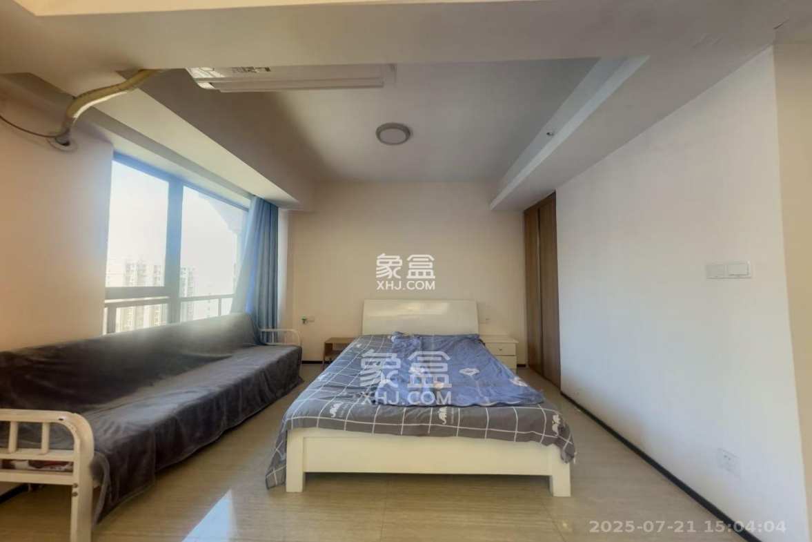 奥林匹克花园贡院三期  1室1厅1卫    1300.0元/月 奥林匹克花园贡院三期  1室1厅1卫    1300.0元/月室内图