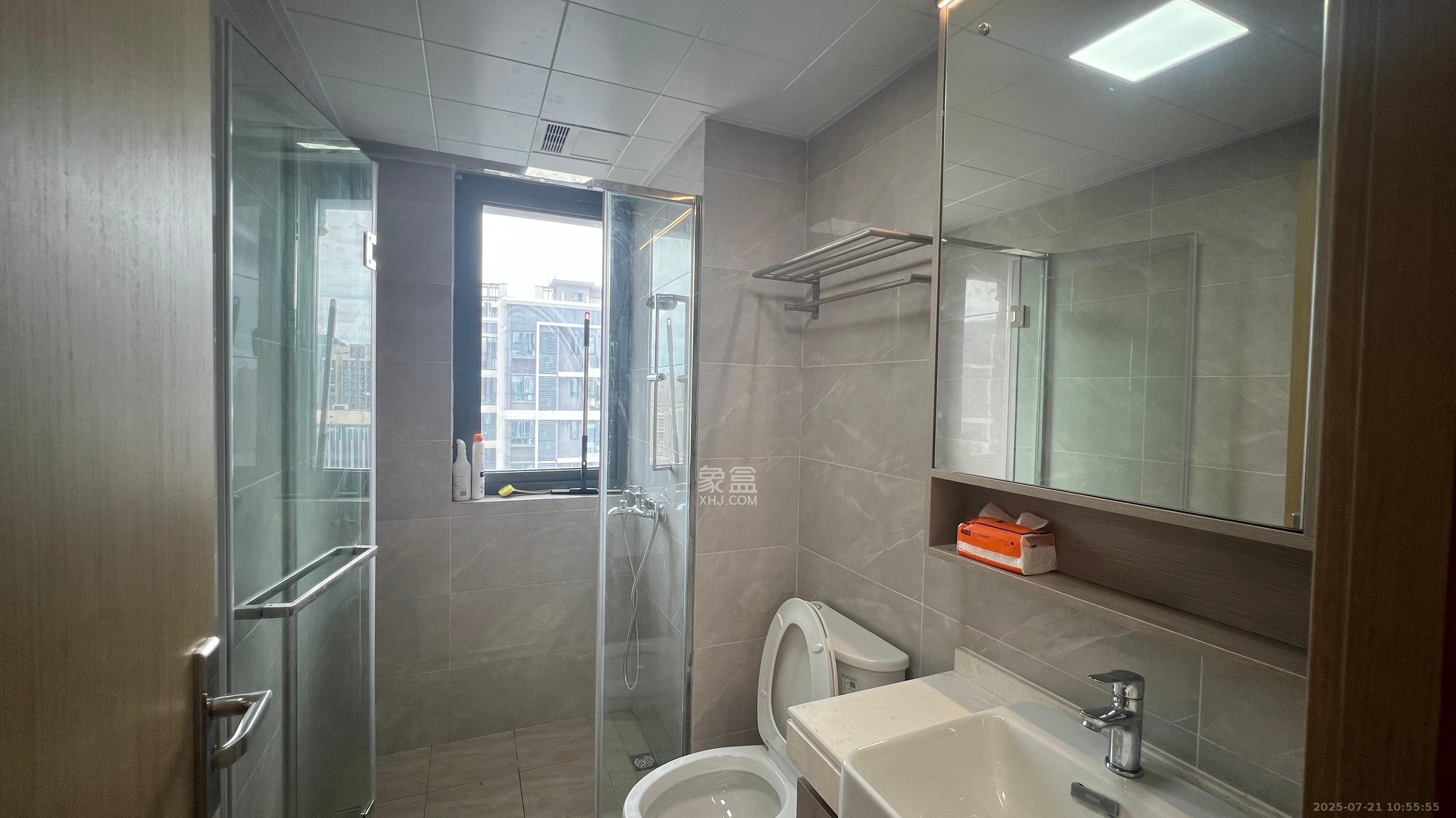 清控湖山雅居北区 4室2厅2卫 3200.0元/月 清控湖山雅居北区 4室2厅2卫 3200.0元/月室内图