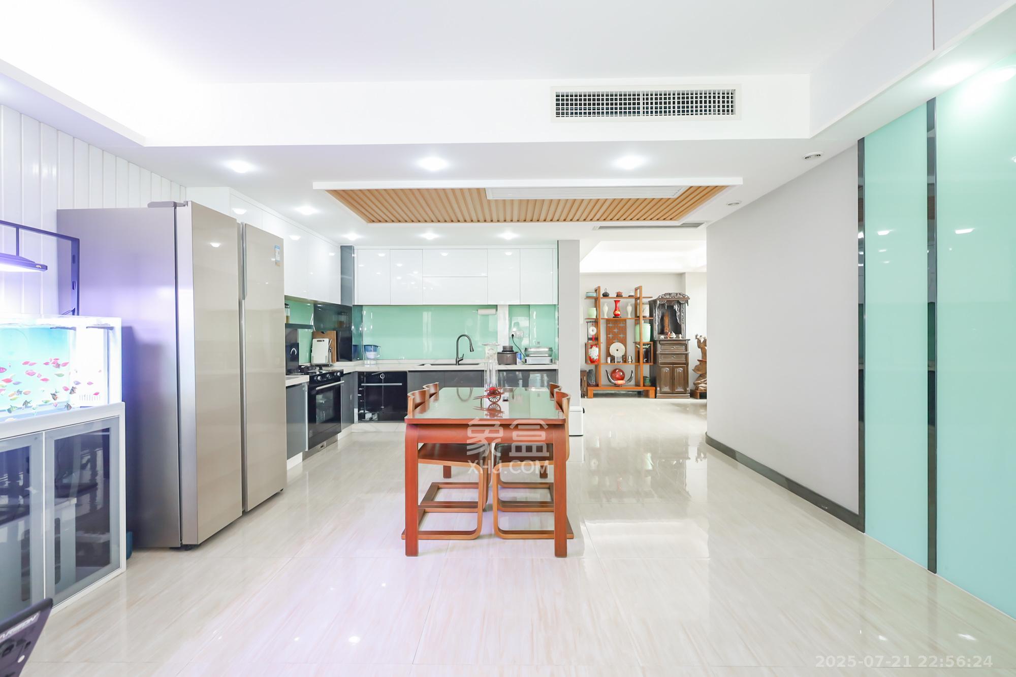 景秀江山  4室2厅2卫    190.0万其他