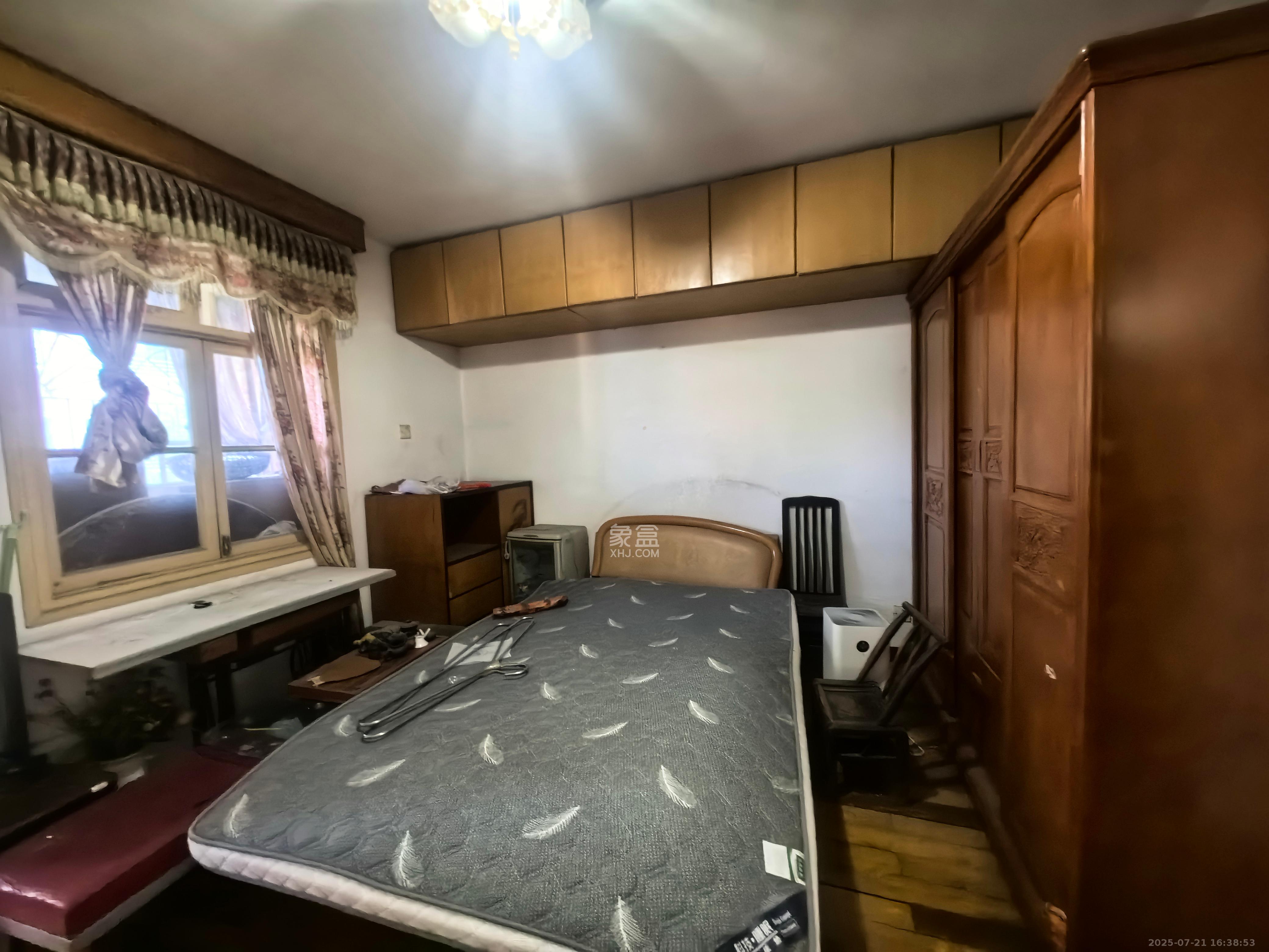 曾家湾13号生活区(友谊集团公司宿舍) 2室1厅1卫 1500.0元/月 曾家湾13号生活区(友谊集团公司宿舍) 2室1厅1卫 1500.0元/月室内图