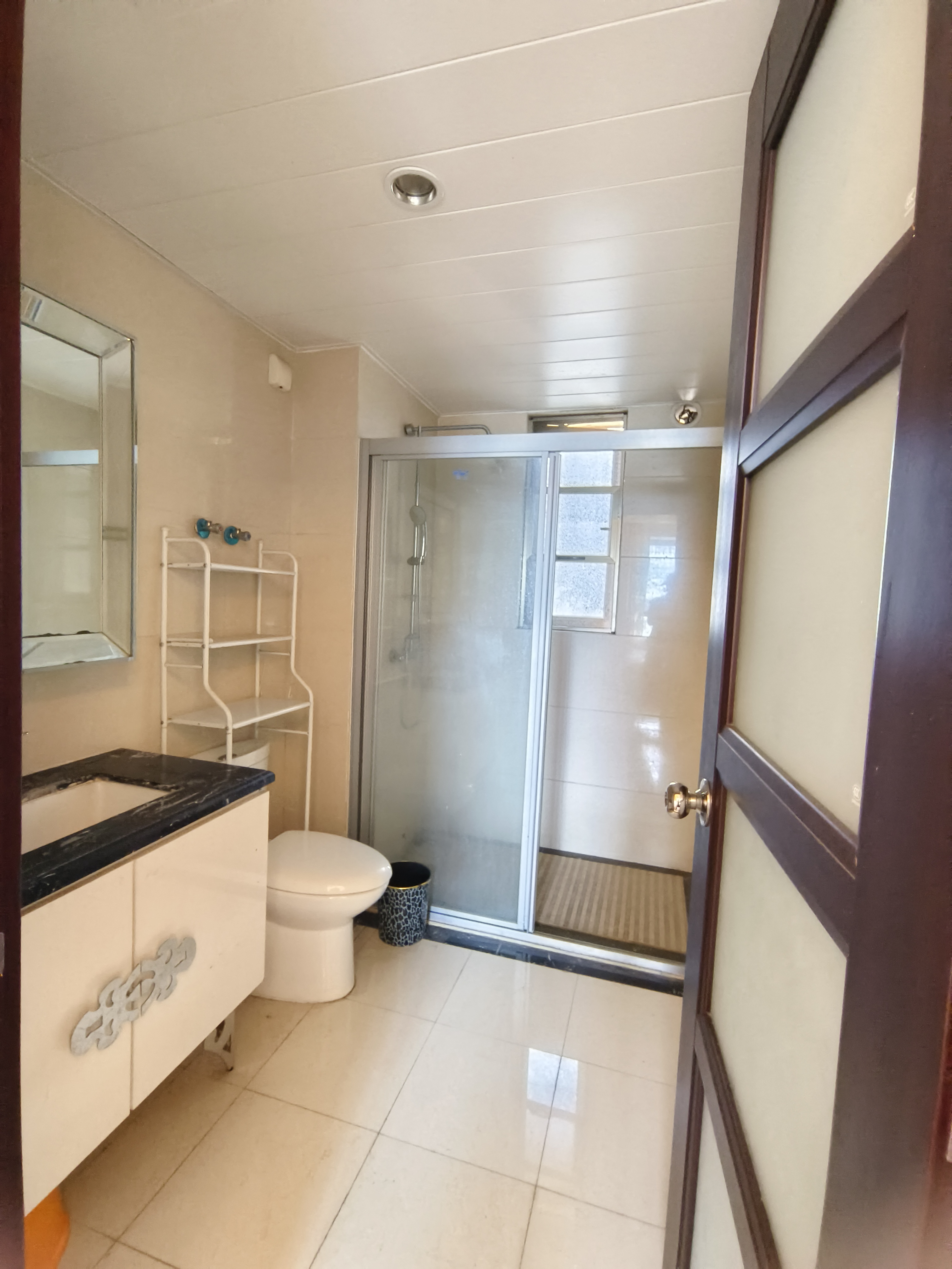 碧桂园 3室2厅2卫 1800.0元/月 碧桂园 3室2厅2卫 1800.0元/月室内图