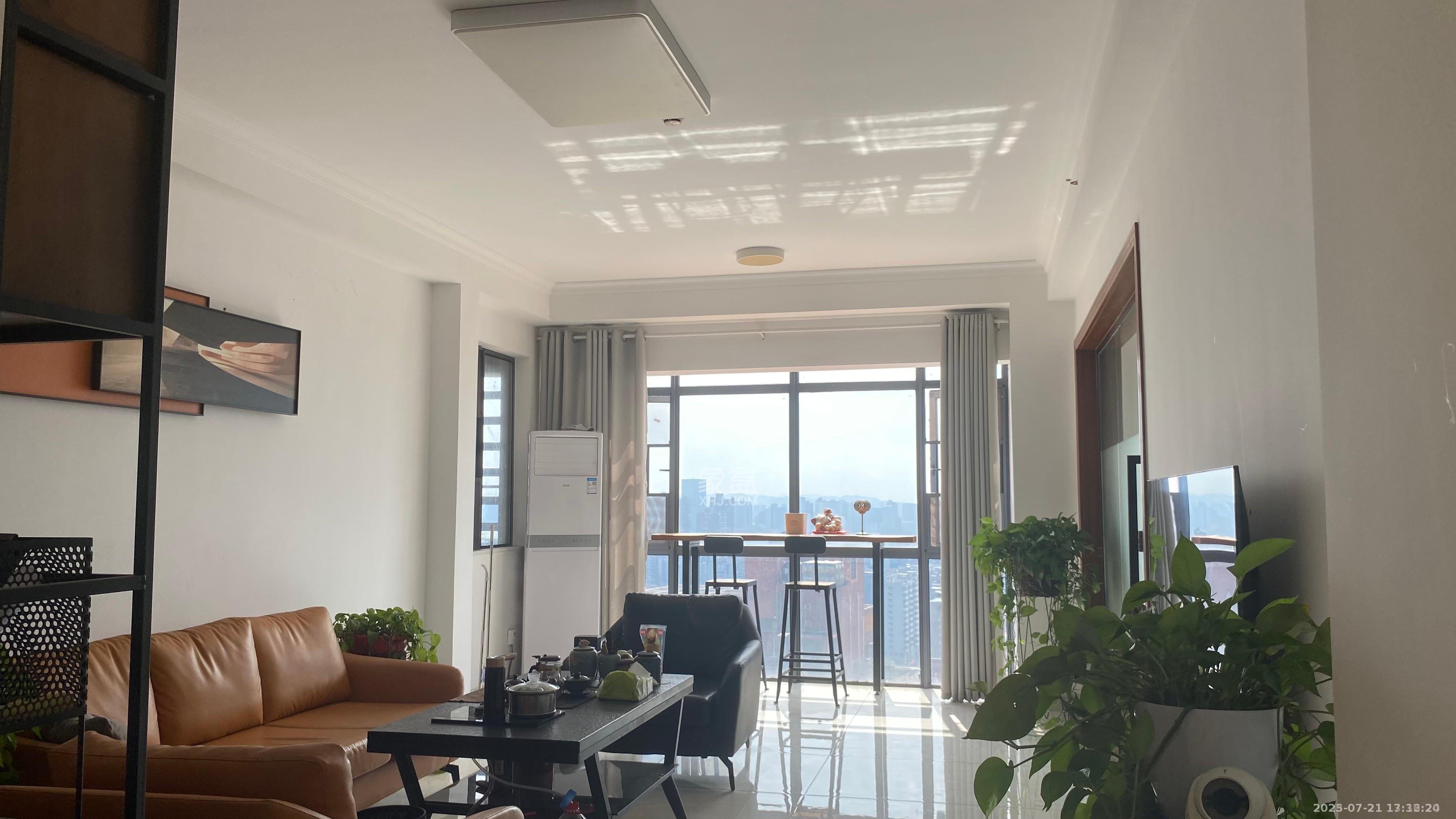 庐山春天 3室1厅1卫 3000.0元/月 庐山春天 3室1厅1卫 3000.0元/月室内图