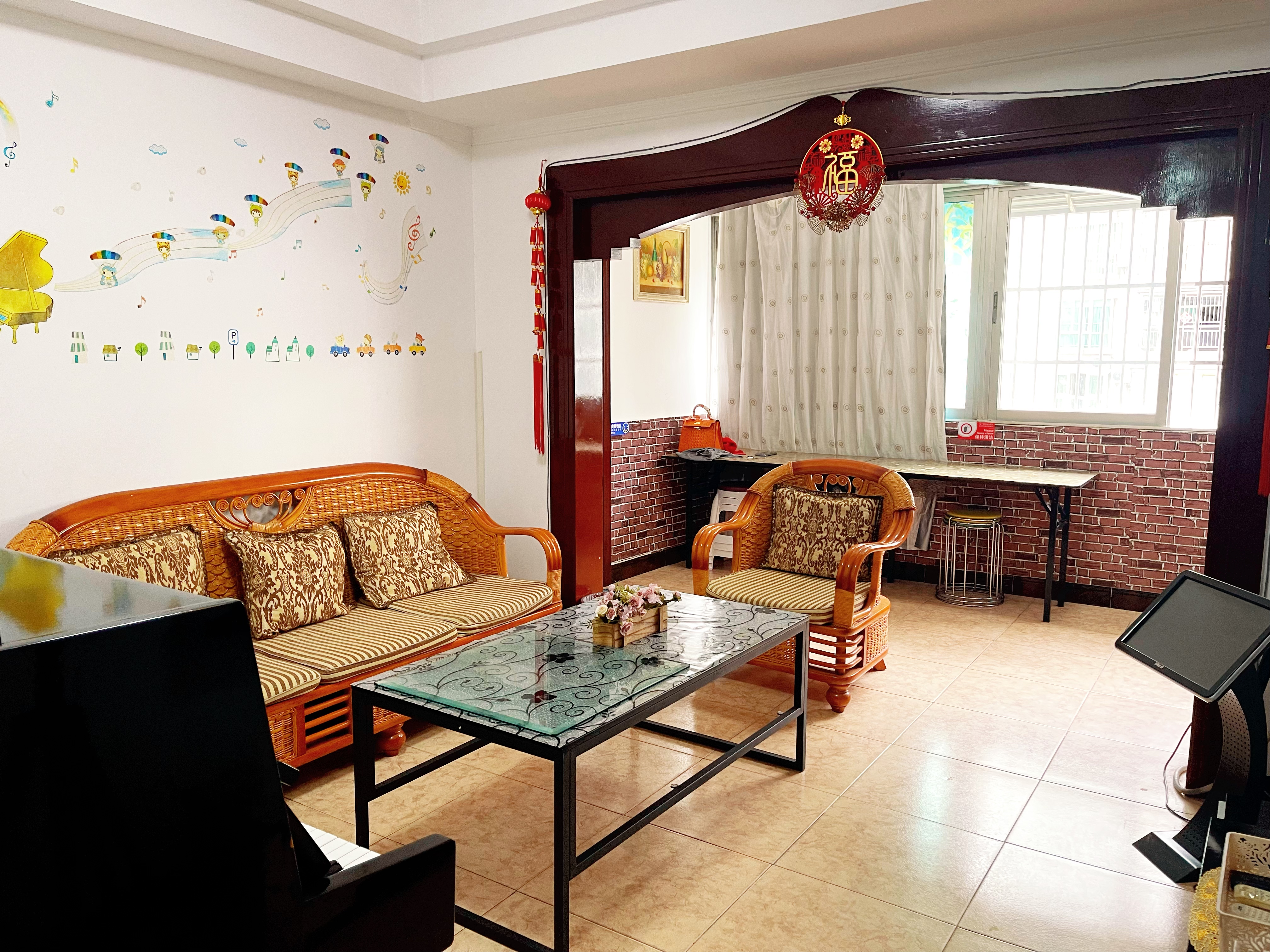 龙福大厦 2室2厅1卫 1900.0元/月 龙福大厦 2室2厅1卫 1900.0元/月室内图