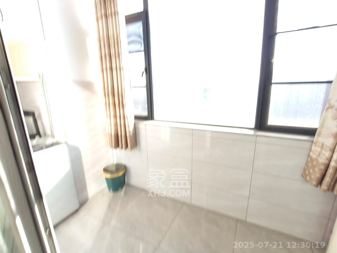 明大佳园  1室1厅1卫   1800.00元/月室内图