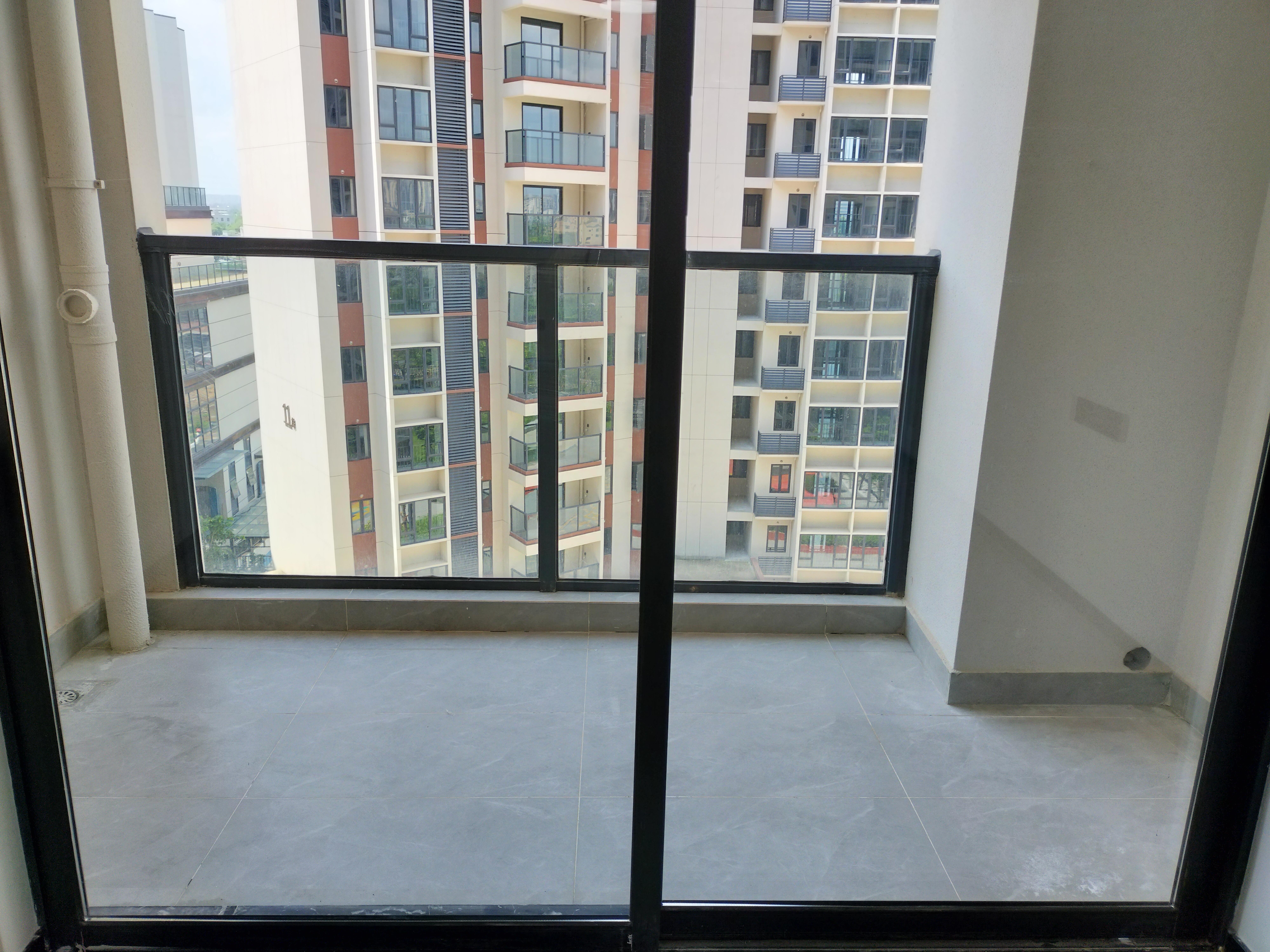 瑞和园 3室2厅1卫 2000.0元/月 瑞和园 3室2厅1卫 2000.0元/月室内图