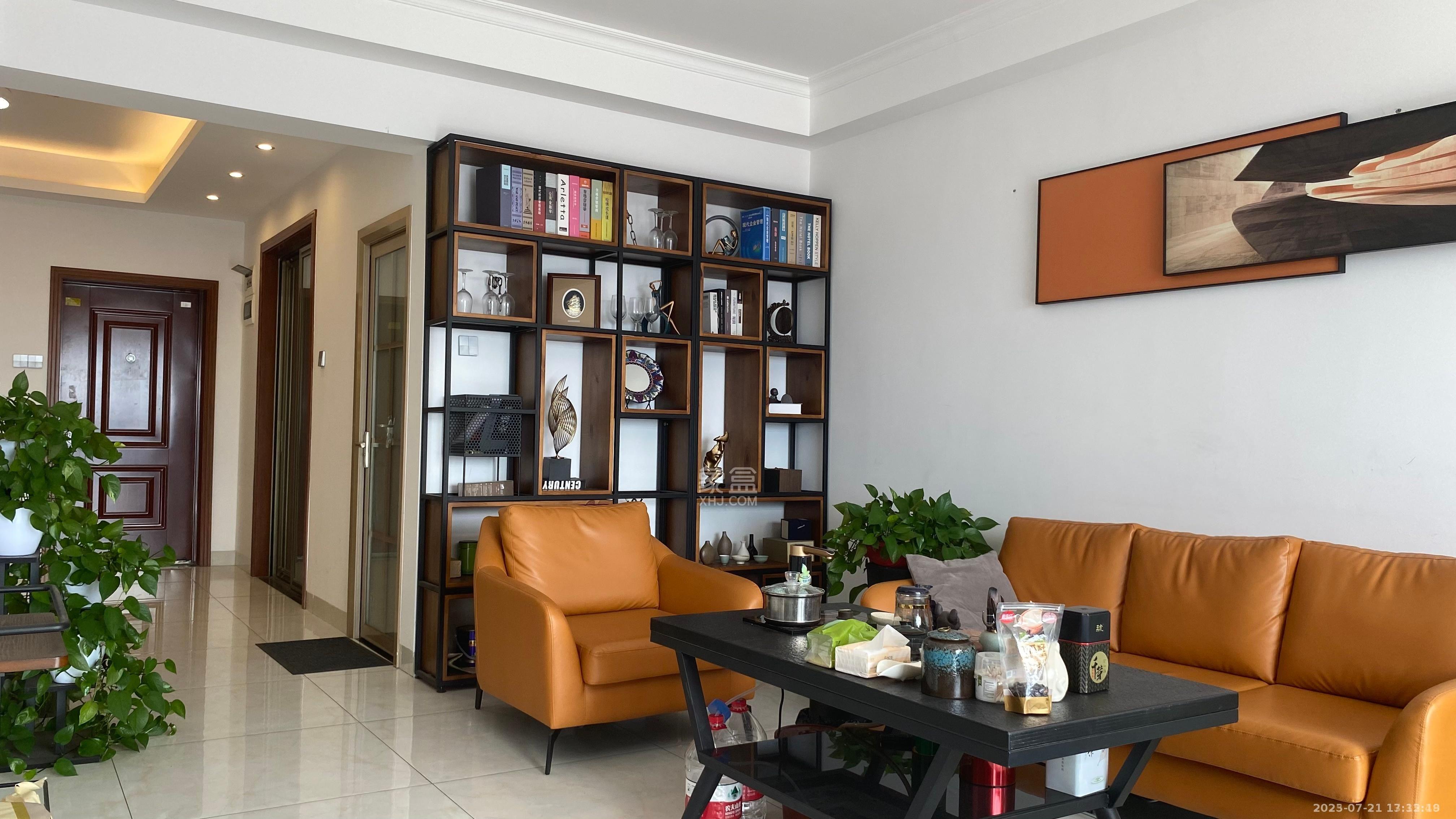 庐山春天 3室1厅1卫 3000.0元/月 庐山春天 3室1厅1卫 3000.0元/月室内图