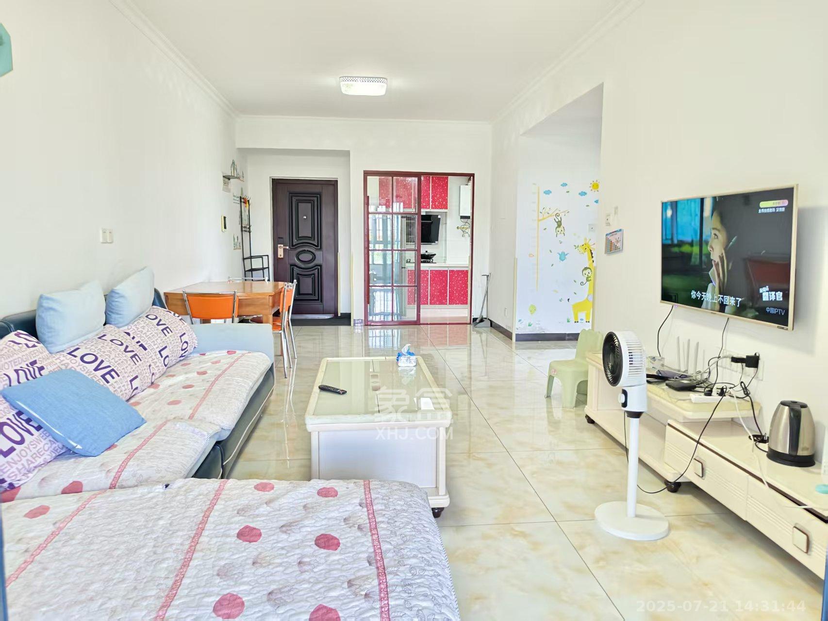 德惠雅苑(众星湘港公馆) 3室2厅1卫 2000.0元/月 德惠雅苑(众星湘港公馆) 3室2厅1卫 2000.0元/月室内图