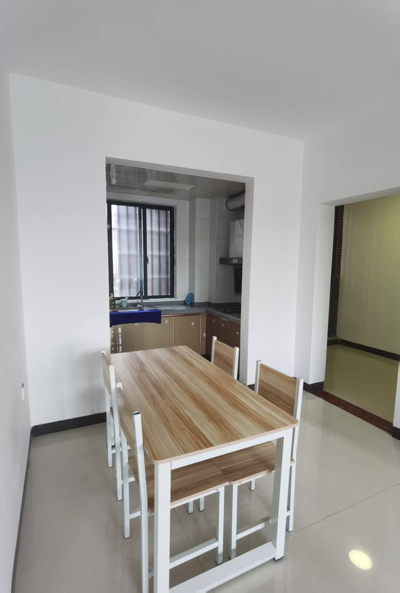 雅士林欣城  2室2厅1卫   1100.00元/月室内图