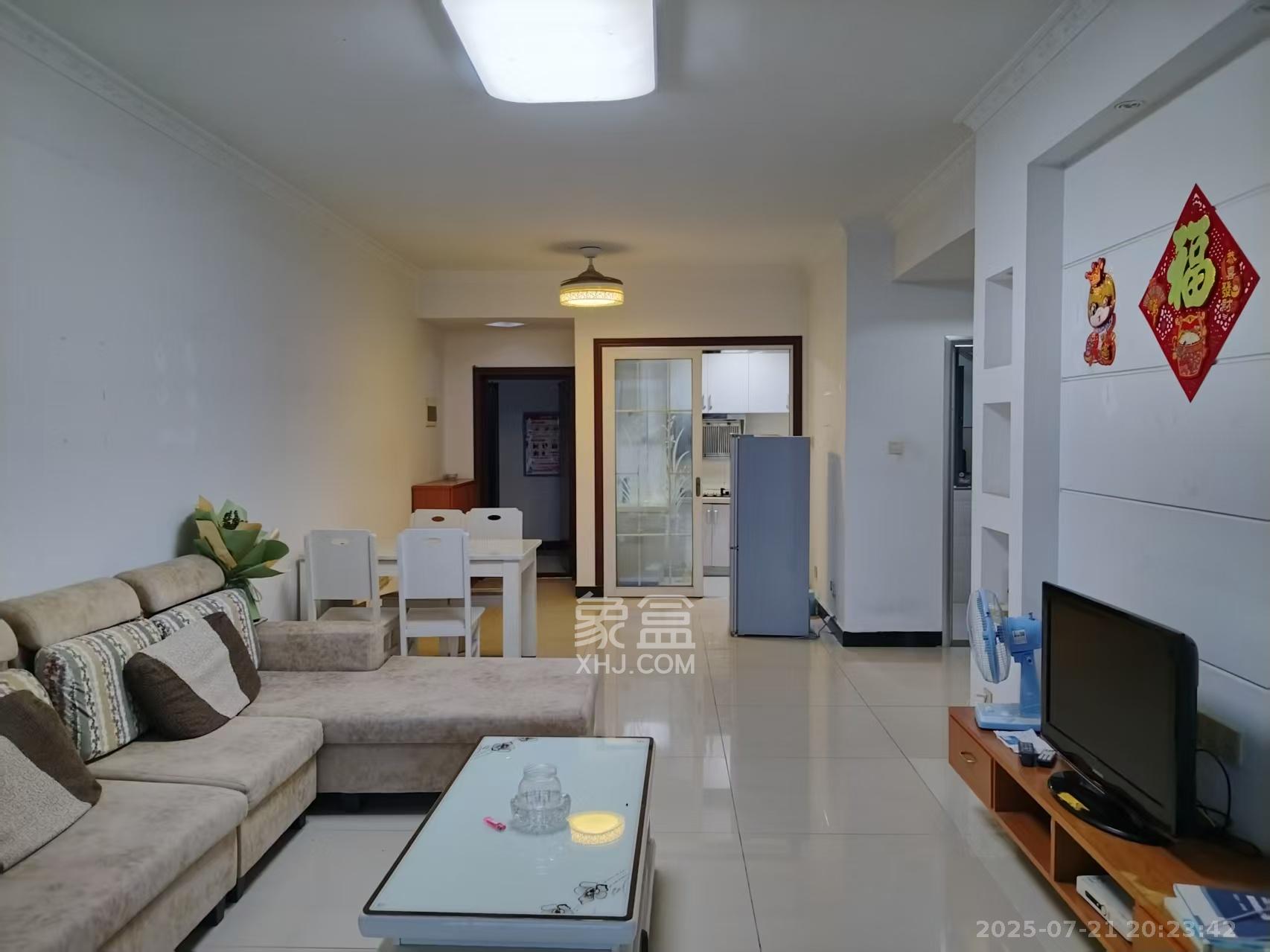 鑫远熙山  2室2厅1卫    2300.0元/月 鑫远熙山  2室2厅1卫    2300.0元/月室内图