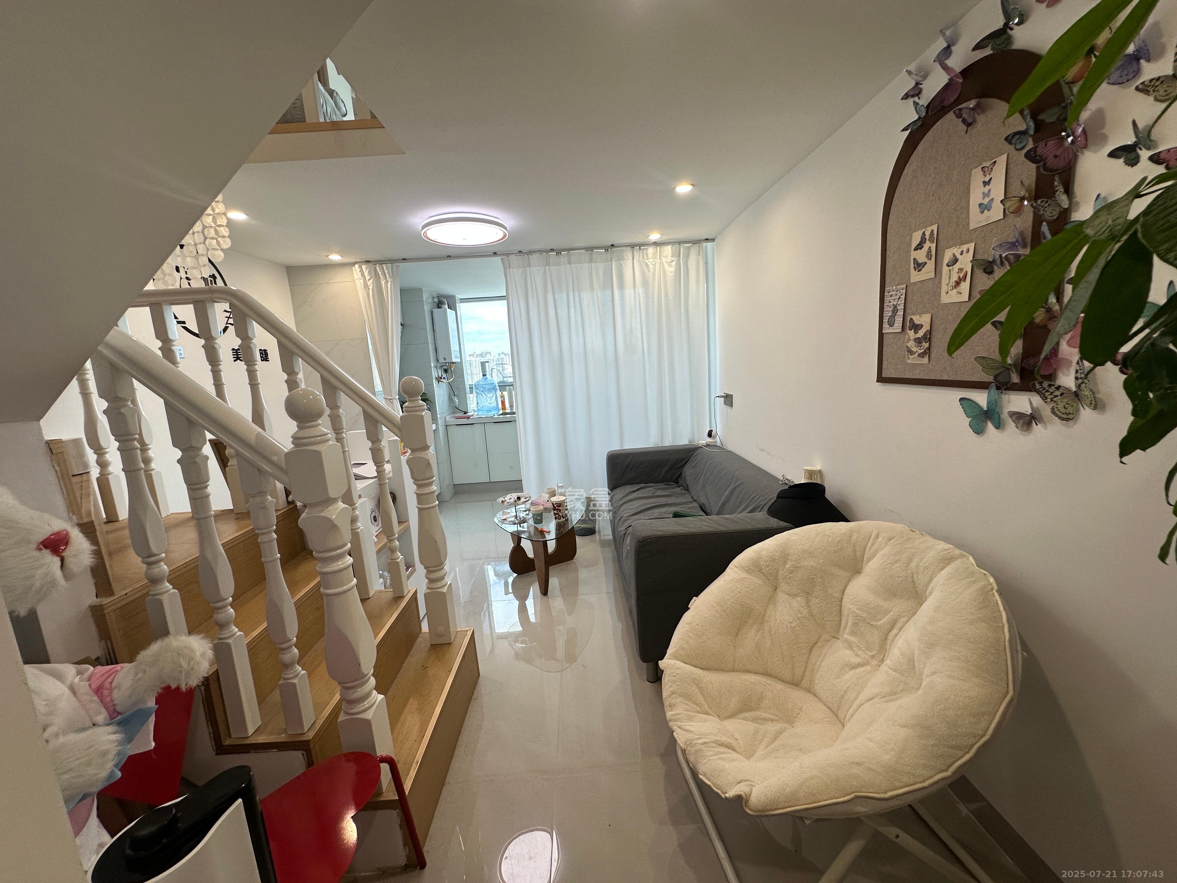 卓越伊景寓 1室0厅0卫 1800.0元/月 卓越伊景寓 1室0厅0卫 1800.0元/月室内图