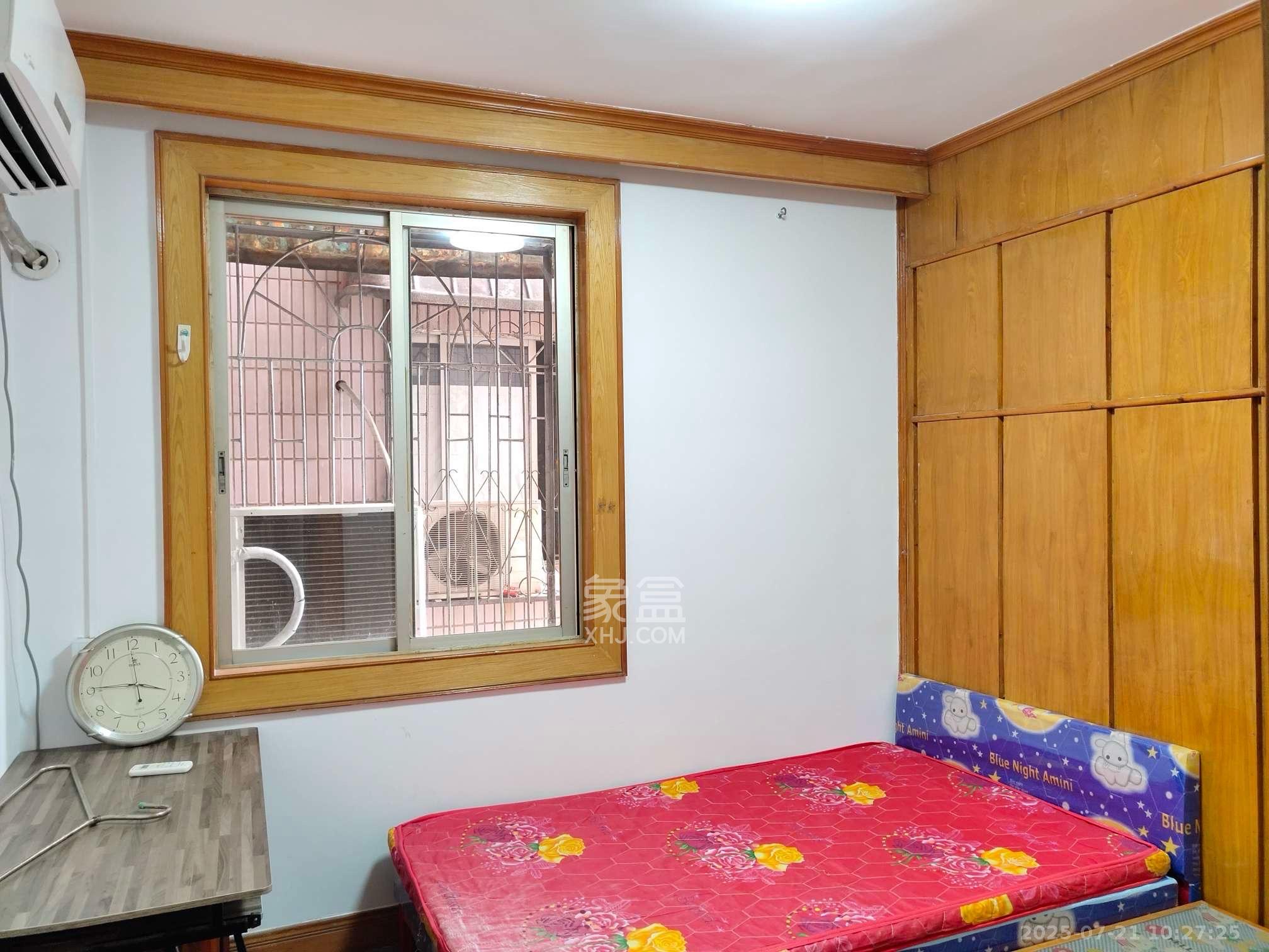 城市花园 3室1厅1卫 2900.0元/月 城市花园 3室1厅1卫 2900.0元/月室内图