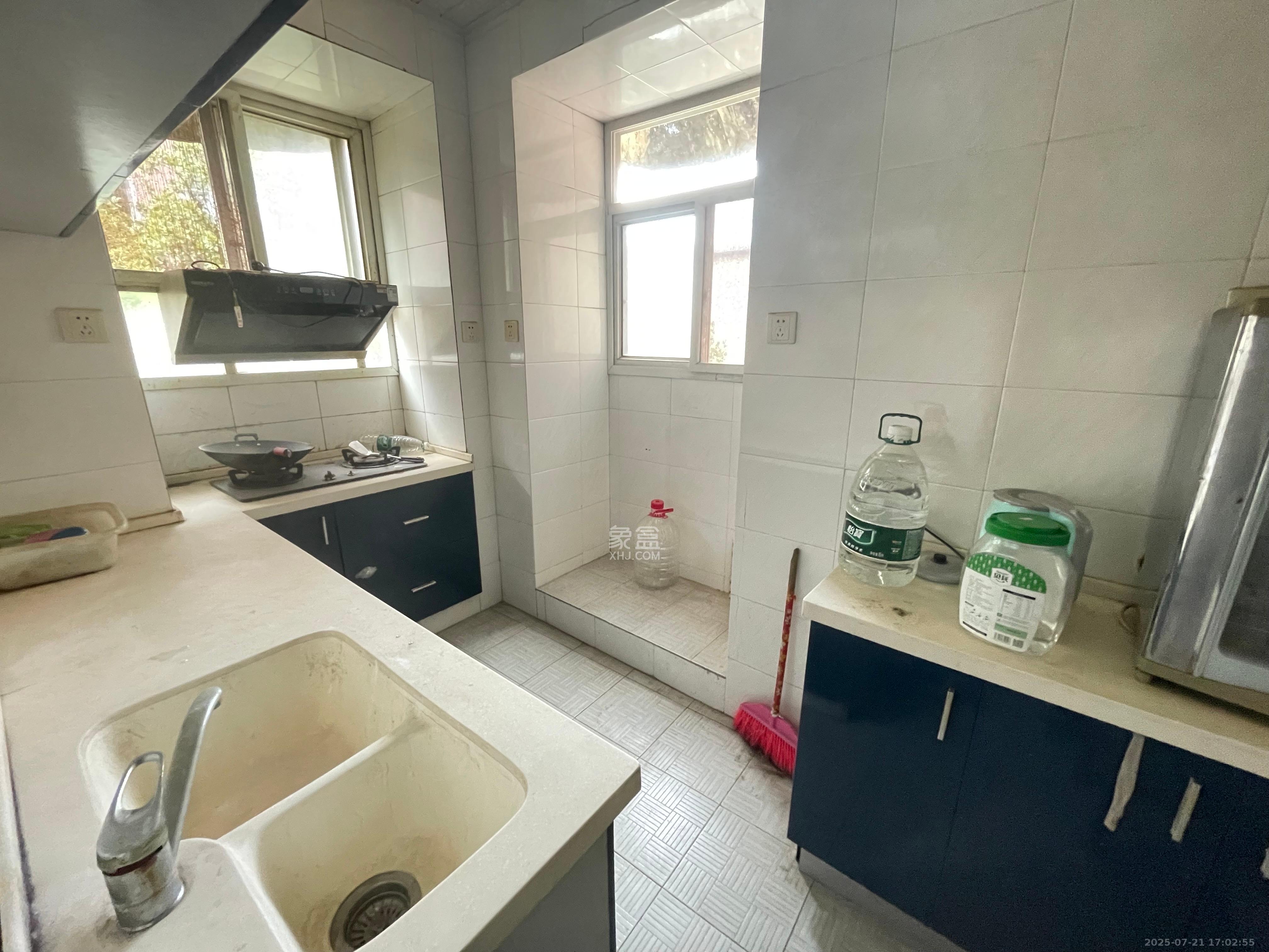 科技职院教师宿舍 2室2厅1卫 1200.0元/月 科技职院教师宿舍 2室2厅1卫 1200.0元/月室内图