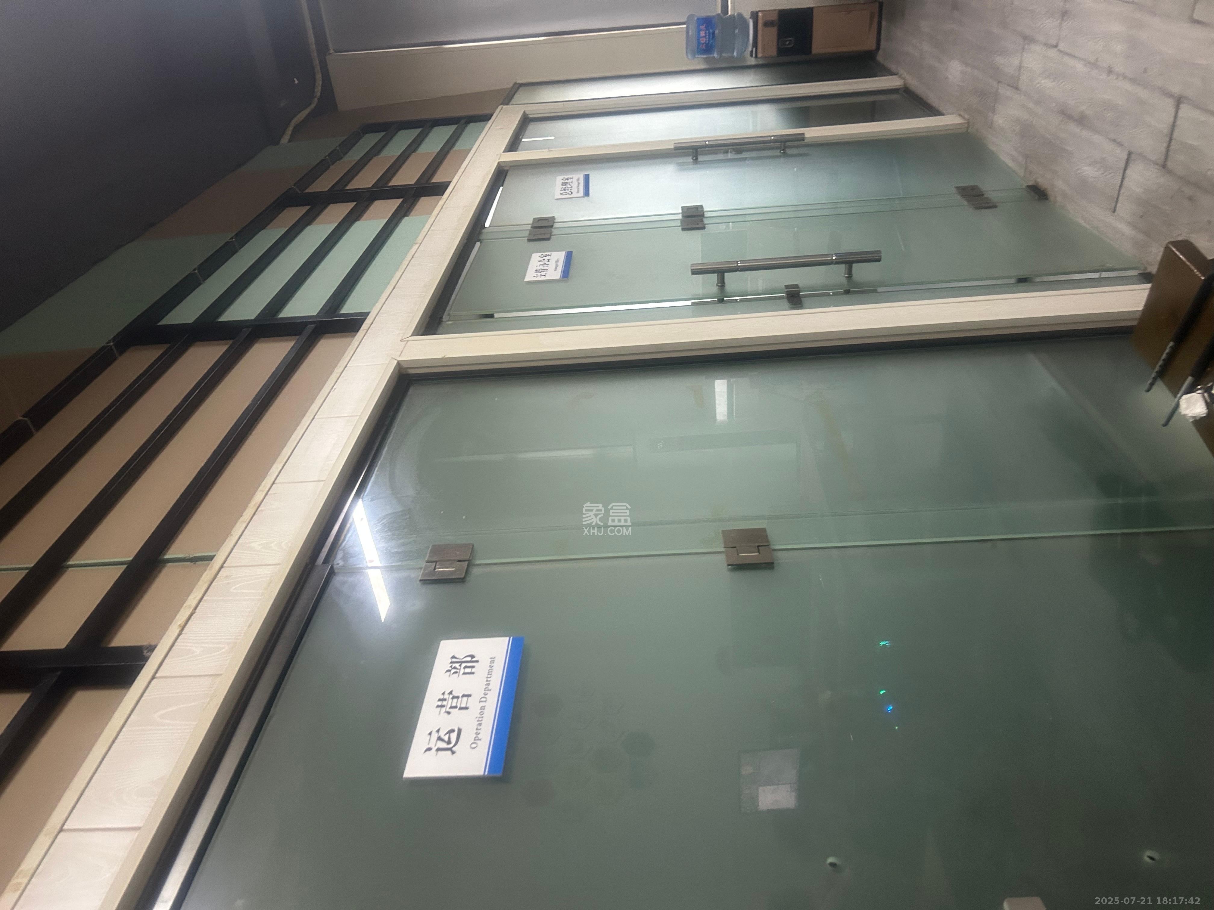 华润置地广场二期  1室0厅0卫   3500.00元/月室内图