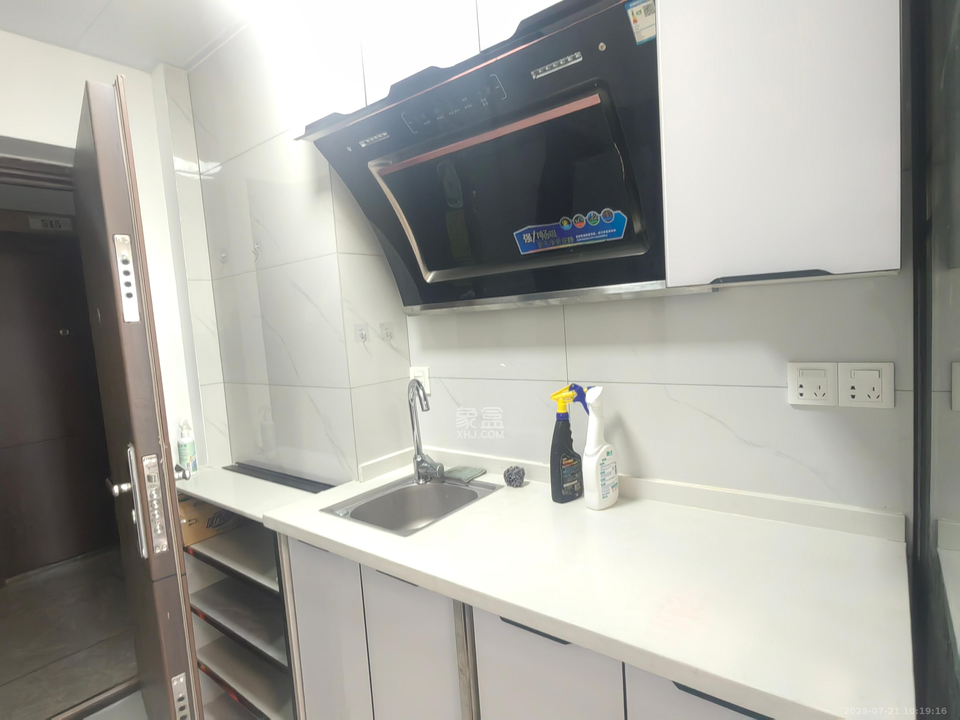 君合新城玺樾  1室1厅1卫    1200.0元/月室内图