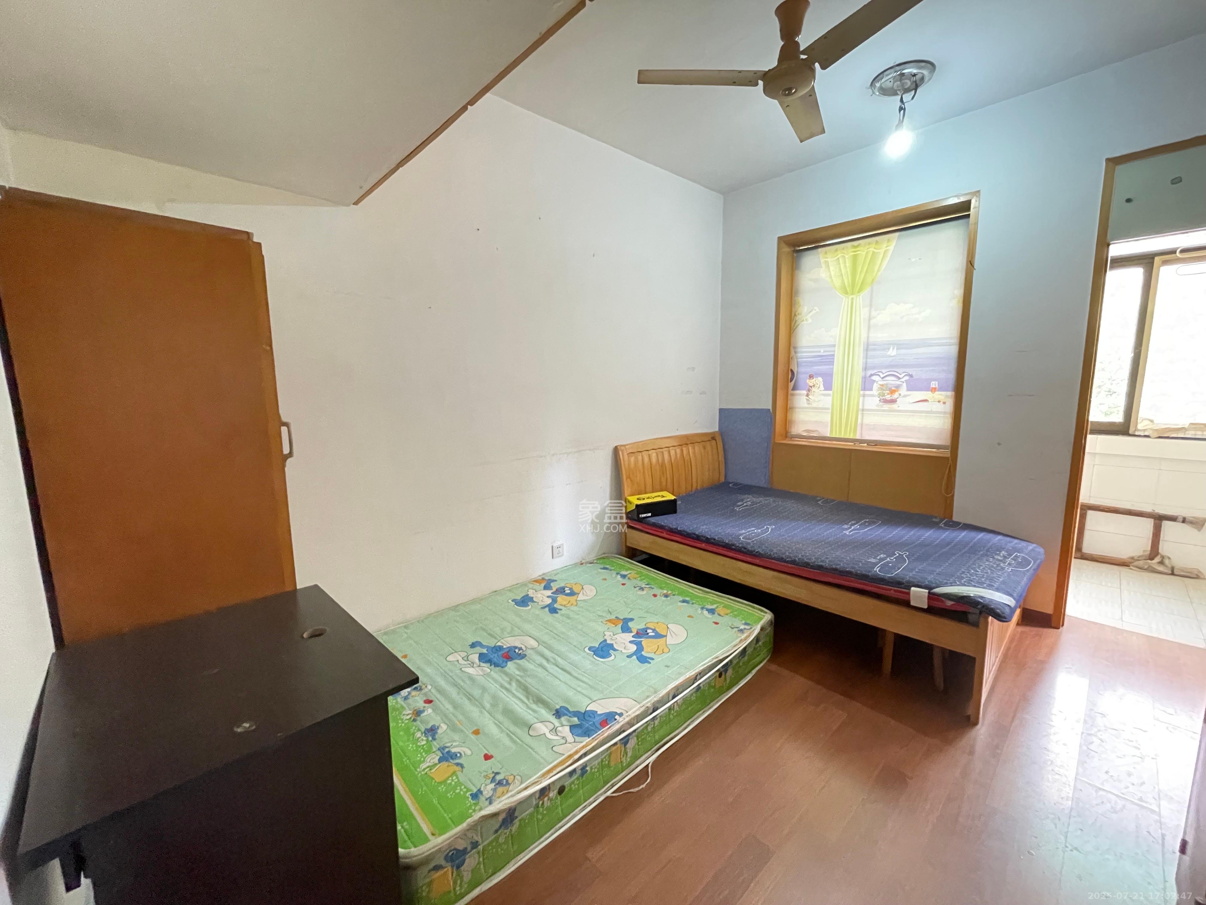 科技职院教师宿舍 2室2厅1卫 1200.0元/月 科技职院教师宿舍 2室2厅1卫 1200.0元/月室内图