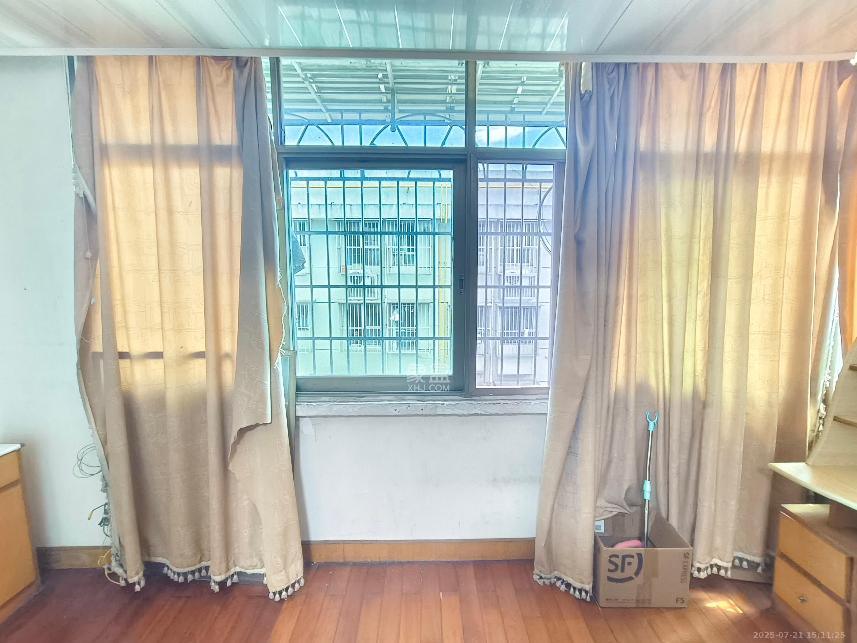 南门口晏家塘社区  2室2厅1卫    1500.0元/月室内图