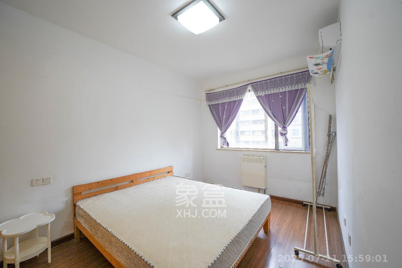 怡海星城 3室2厅1卫 1600.0元/月 怡海星城 3室2厅1卫 1600.0元/月室内图