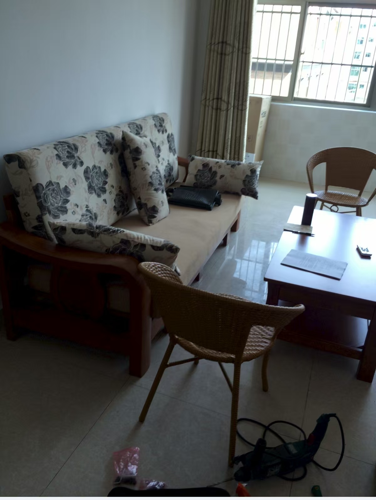 振发二里12号 2室1厅1卫 1400.0元/月 振发二里12号 2室1厅1卫 1400.0元/月室内图