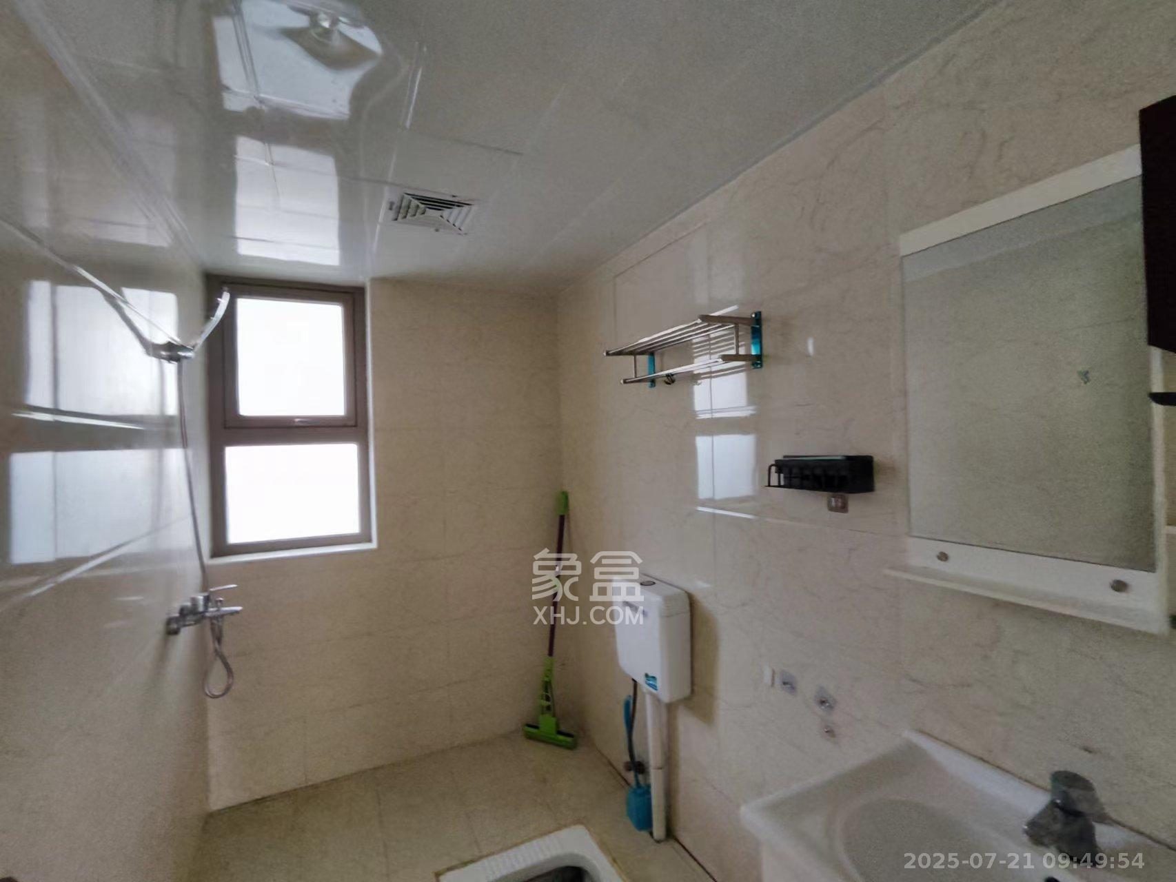 怡海星城  2室2厅1卫    1400.0元/月 怡海星城  2室2厅1卫    1400.0元/月室内图