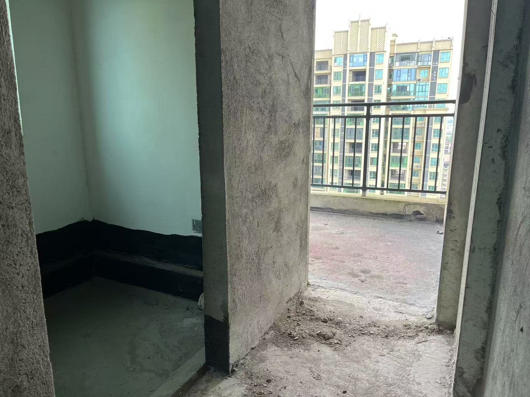 领仕汇 4室2厅2卫 85.0万 领仕汇 4室2厅2卫 85.0万室内图