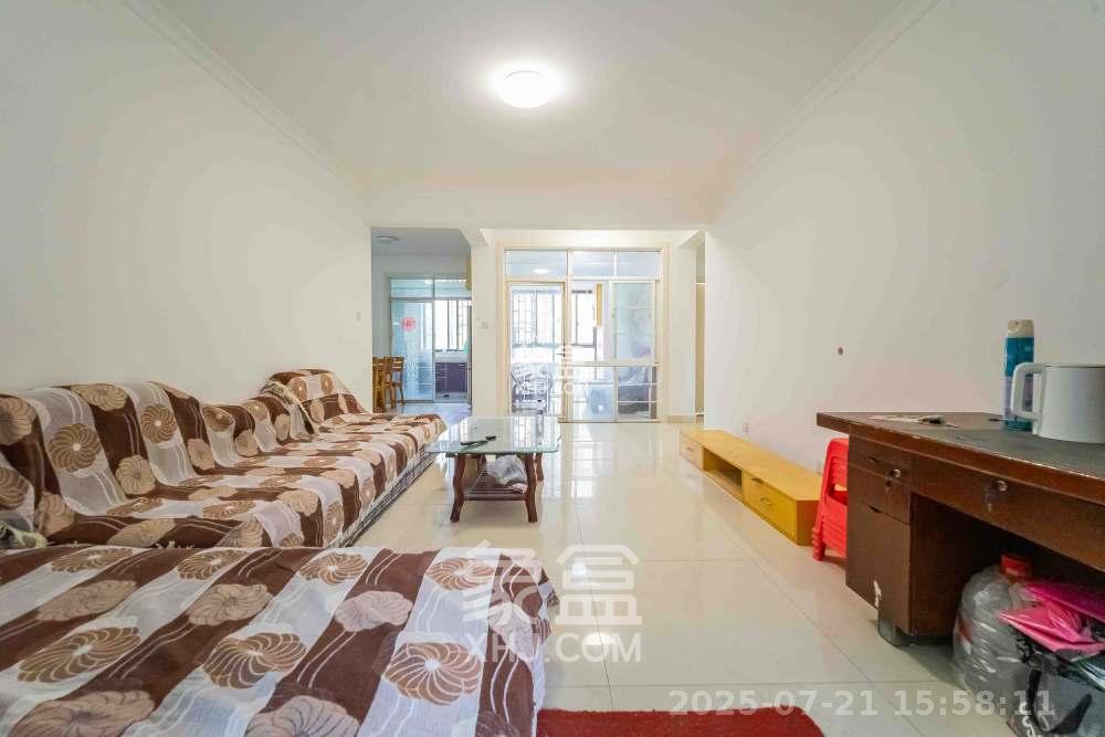 优山美地 4室2厅2卫 2500.0元/月 优山美地 4室2厅2卫 2500.0元/月室内图