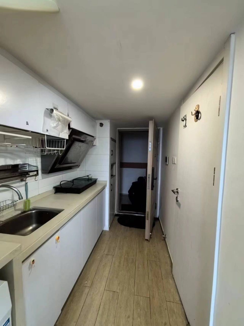 保利中央海岸三期熙园  1室1厅1卫    2000.0元/月 保利中央海岸三期熙园  1室1厅1卫    2000.0元/月室内图