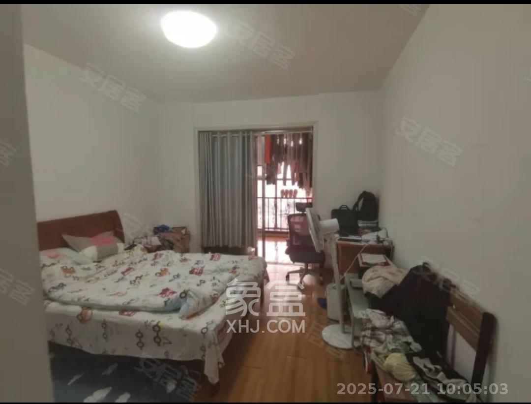 兴威新嘉园  3室2厅1卫    4000.0元/月 兴威新嘉园  3室2厅1卫    4000.0元/月室内图