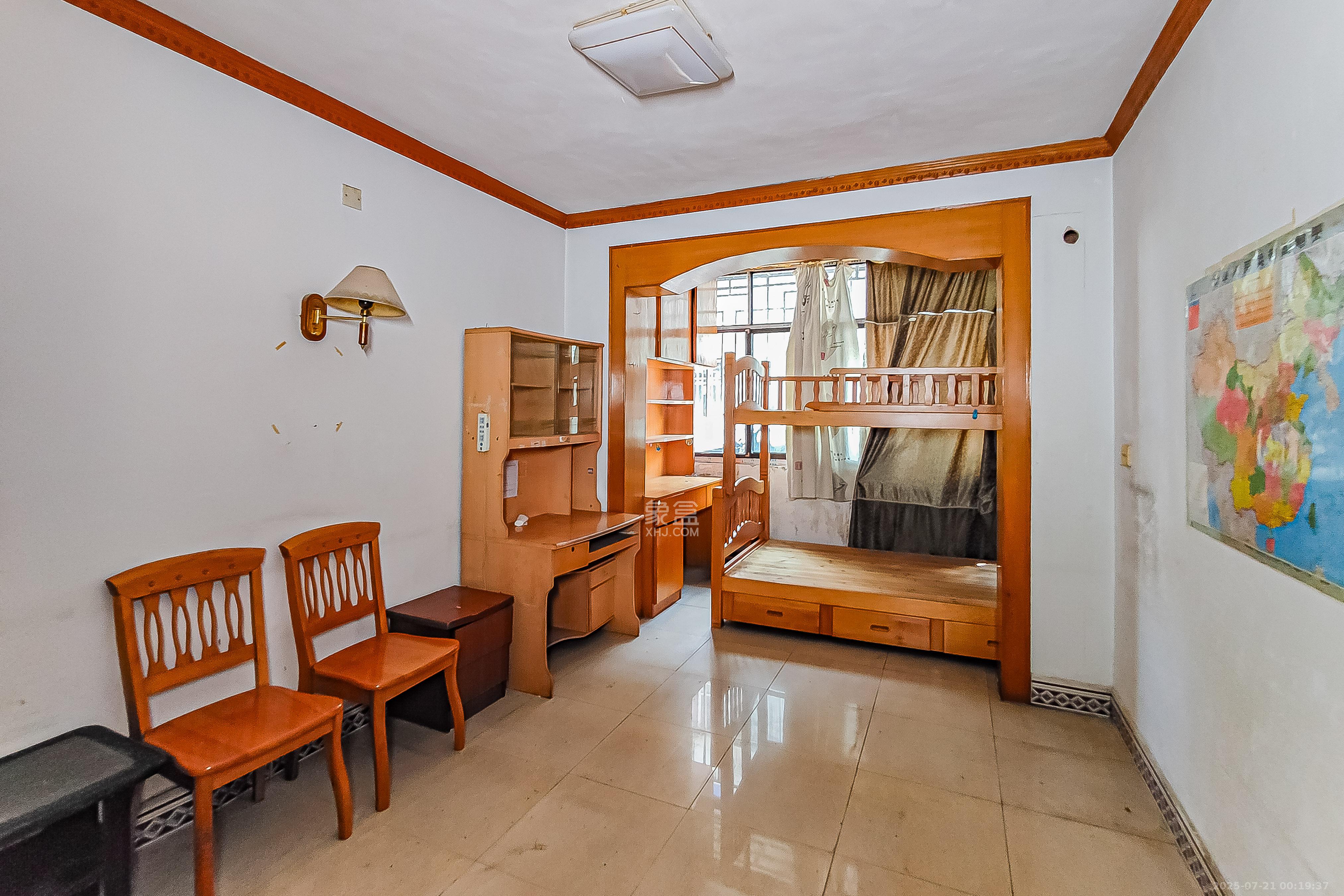 文庙坪小区  2室1厅1卫    62.8万 文庙坪小区  2室1厅1卫    62.8万客厅