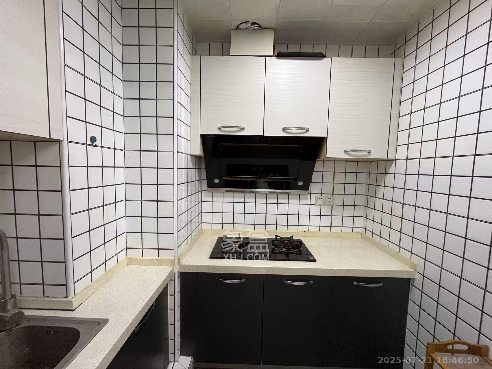 中建芙蓉嘉苑  1室1厅1卫   1200.00元/月室内图