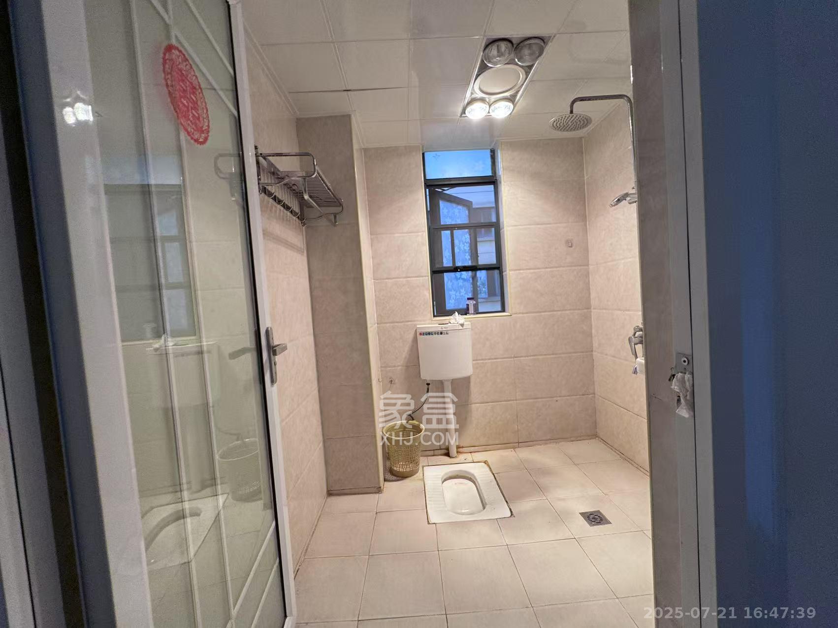 卢浮原著  2室2厅1卫    1500.0元/月室内图