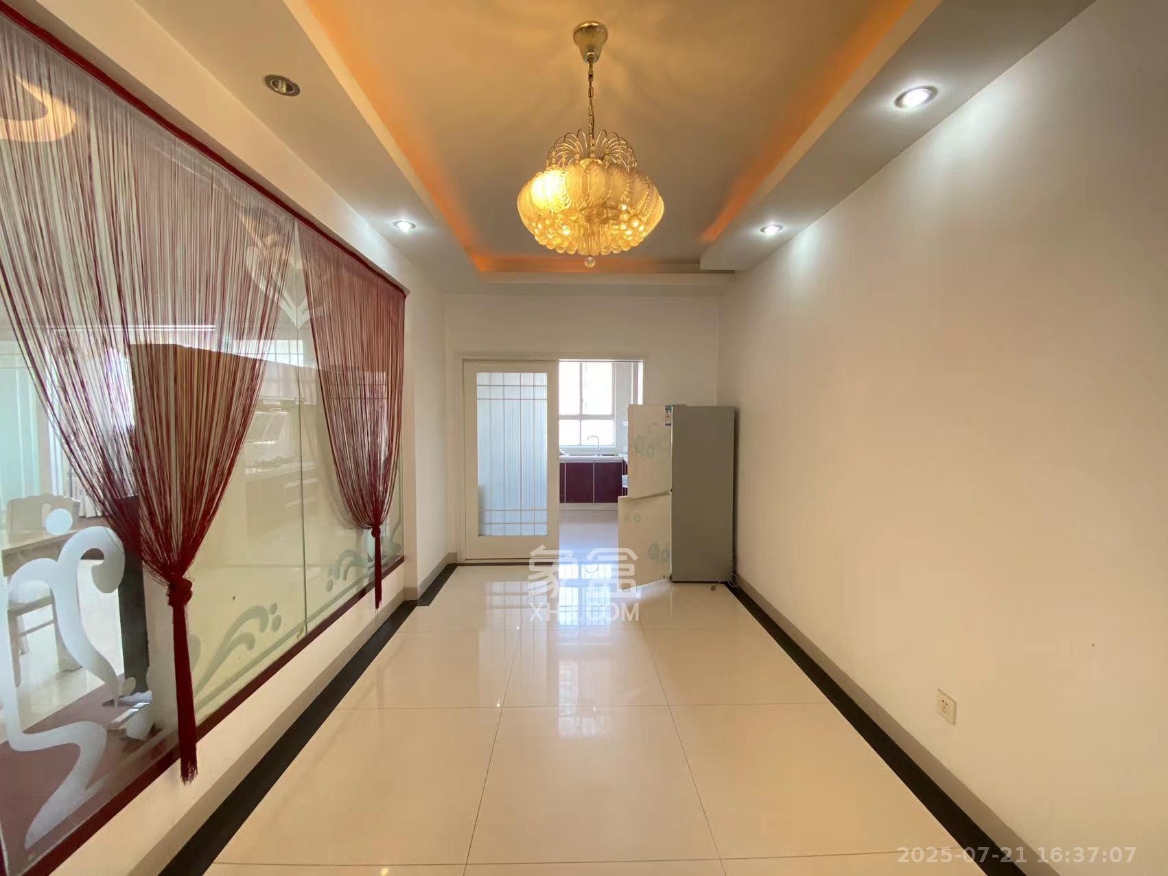 活力康城 3室2厅2卫 3000.0元/月 活力康城 3室2厅2卫 3000.0元/月室内图