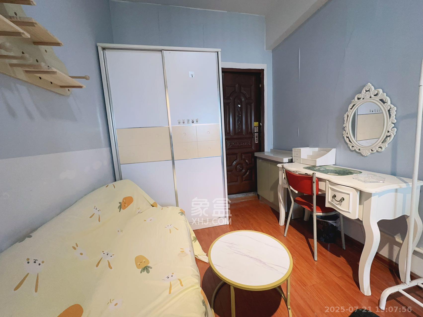 岳泰理想城  1室1厅1卫    1000.0元/月室内图