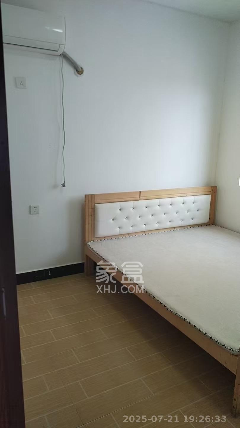 智达佳园  1室0厅0卫    2000.0元/月 智达佳园  1室0厅0卫    2000.0元/月室内图